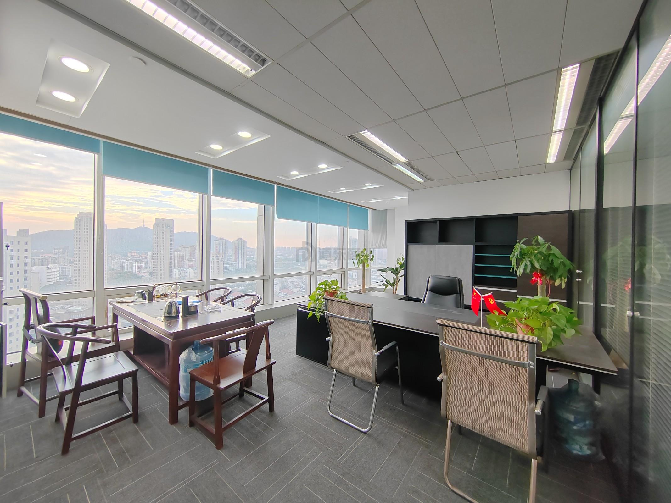 红豆国际广场面积229平