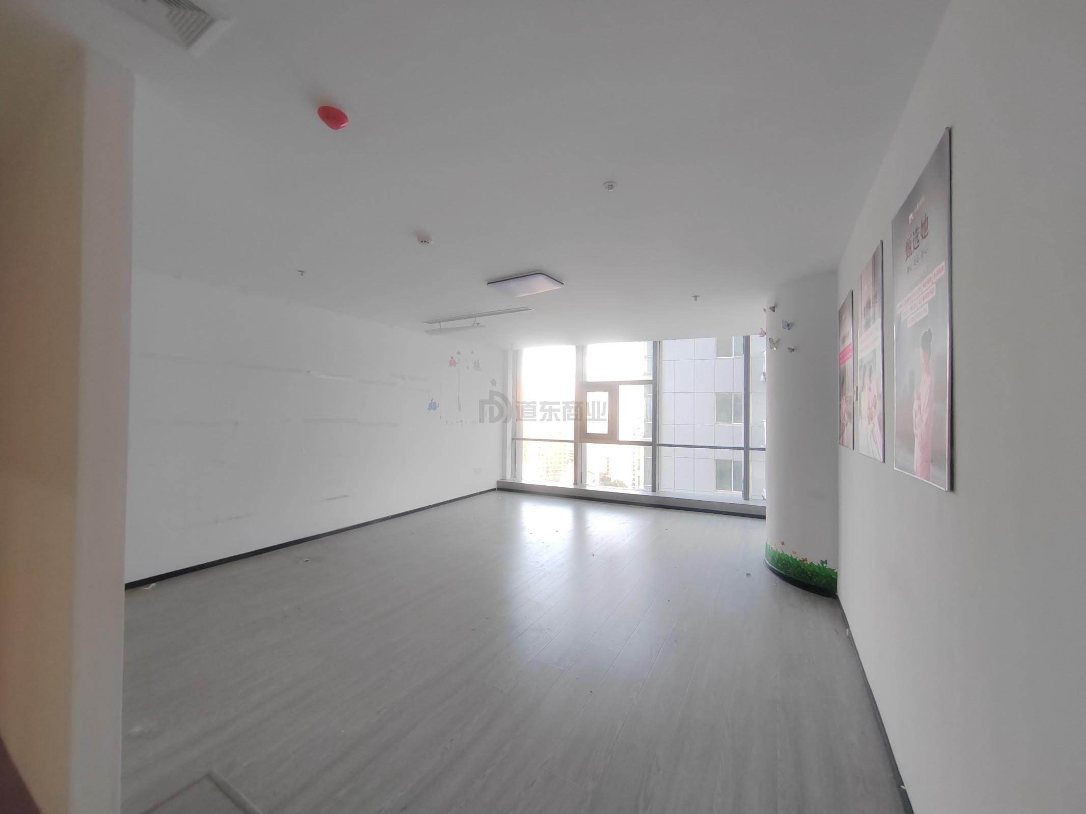 东岭锡上面积75平