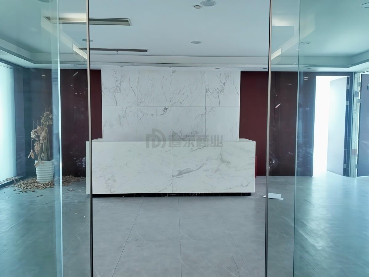 上海中心城开国际面积619平