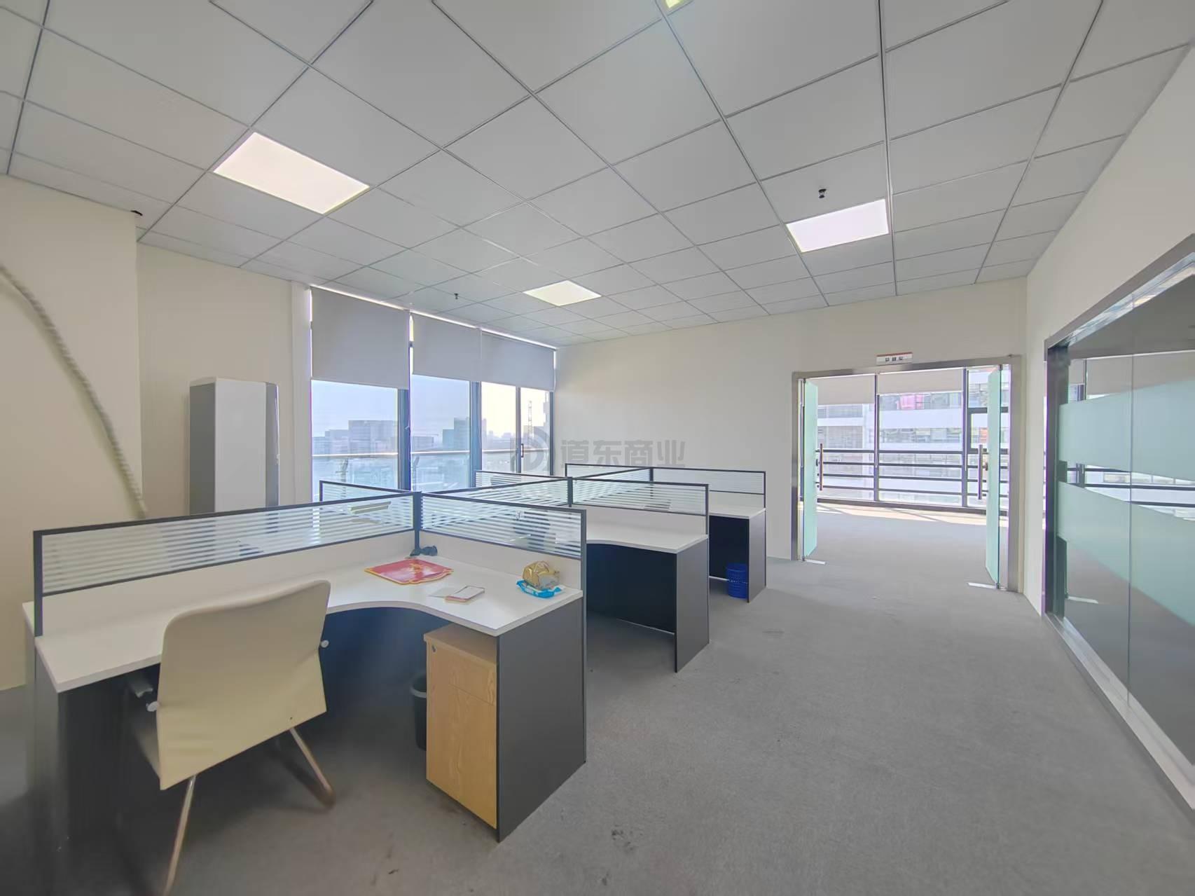 天安智慧城面积220平