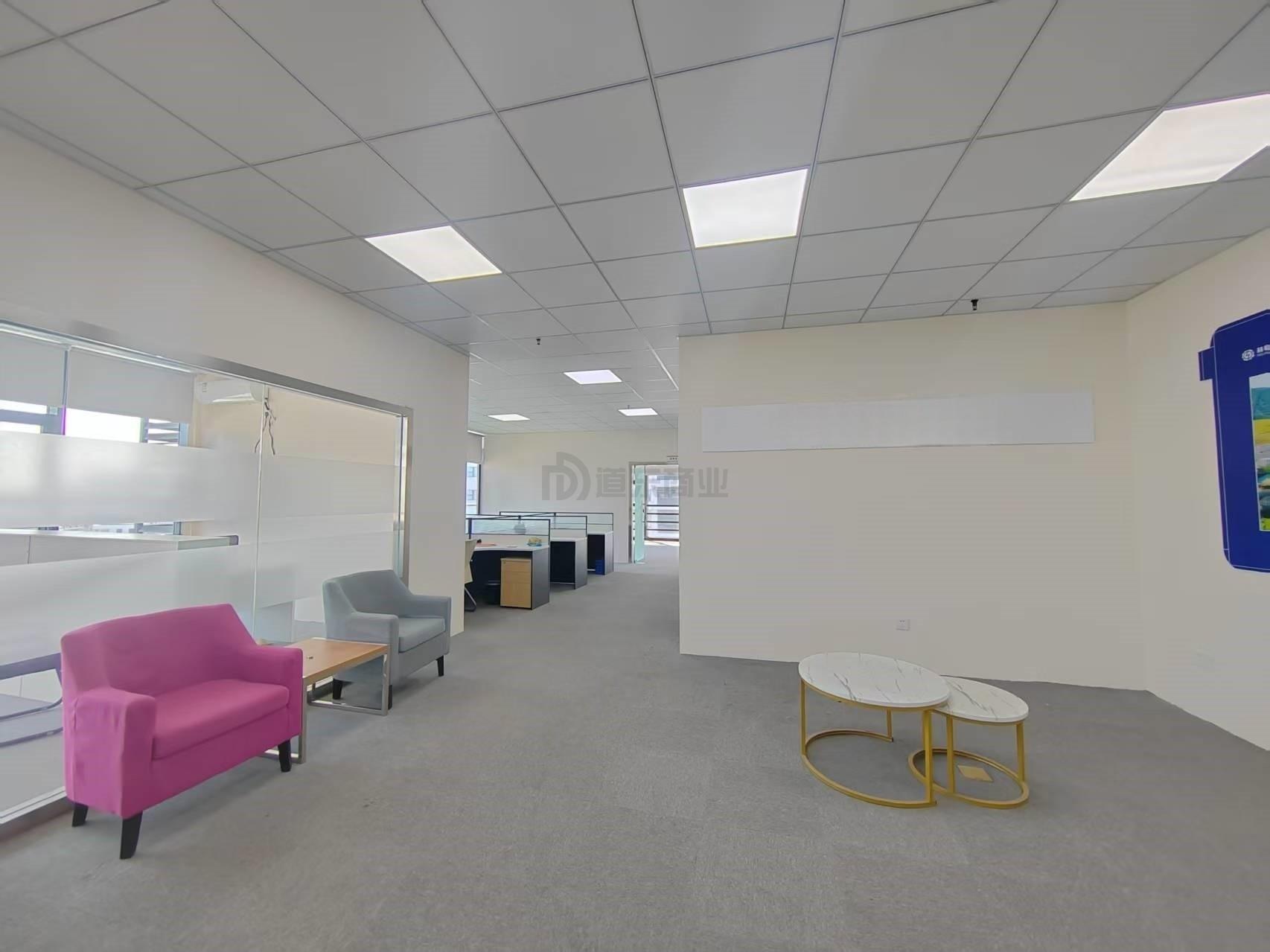 天安智慧城面积220平