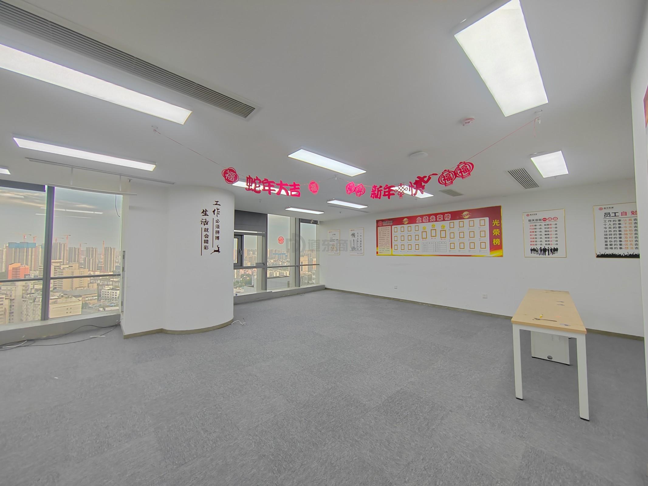 东岭锡上面积161平