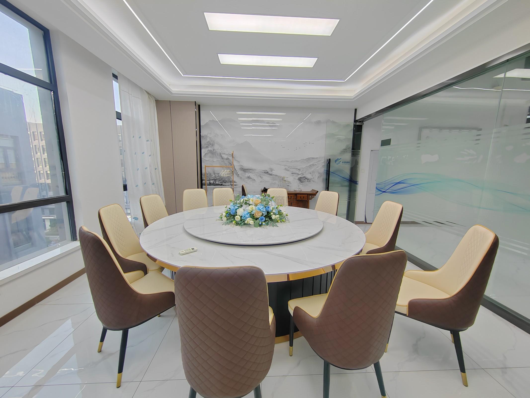 华清创智园642平米办公室出租