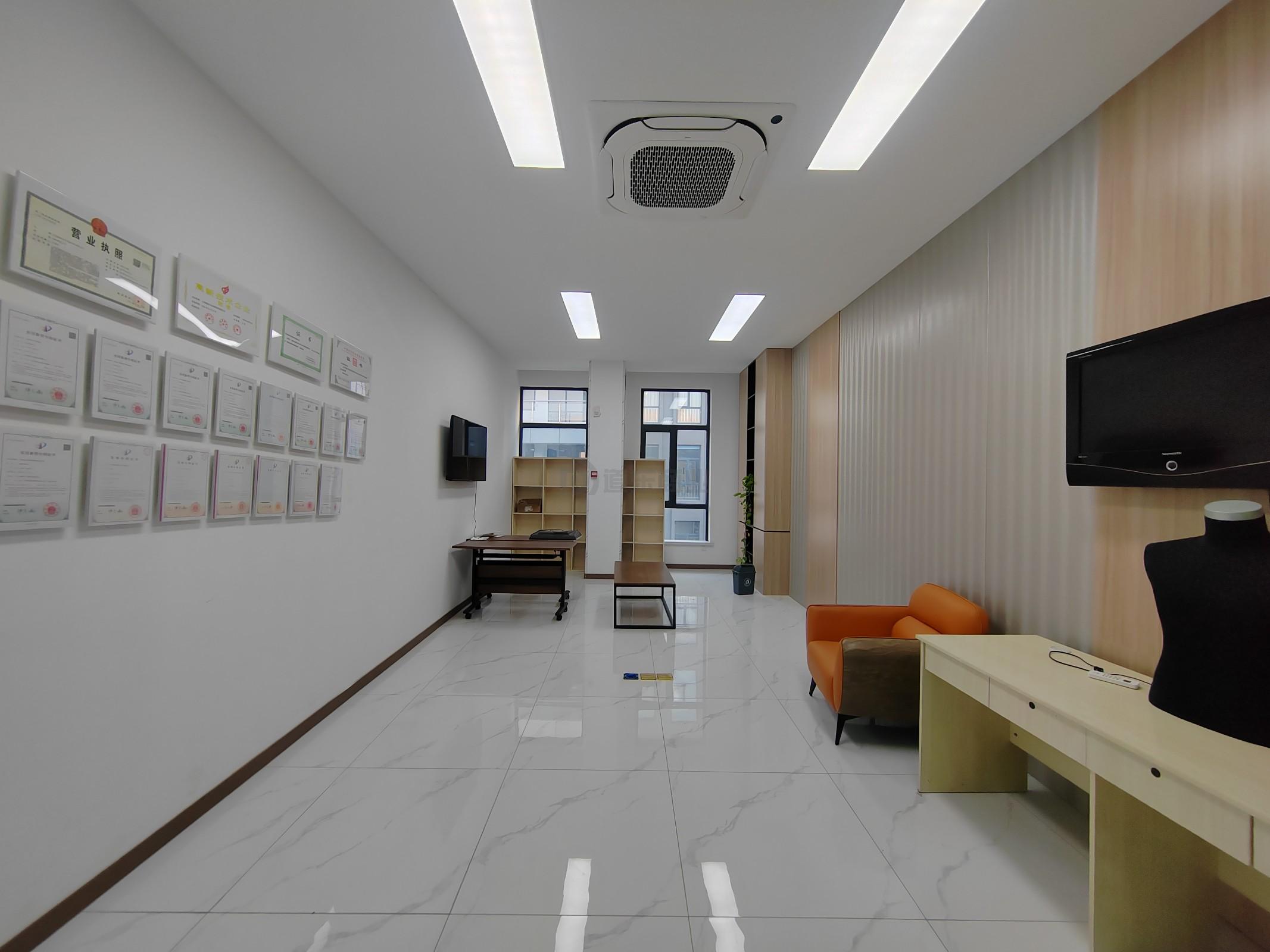 华清创智园面积642平