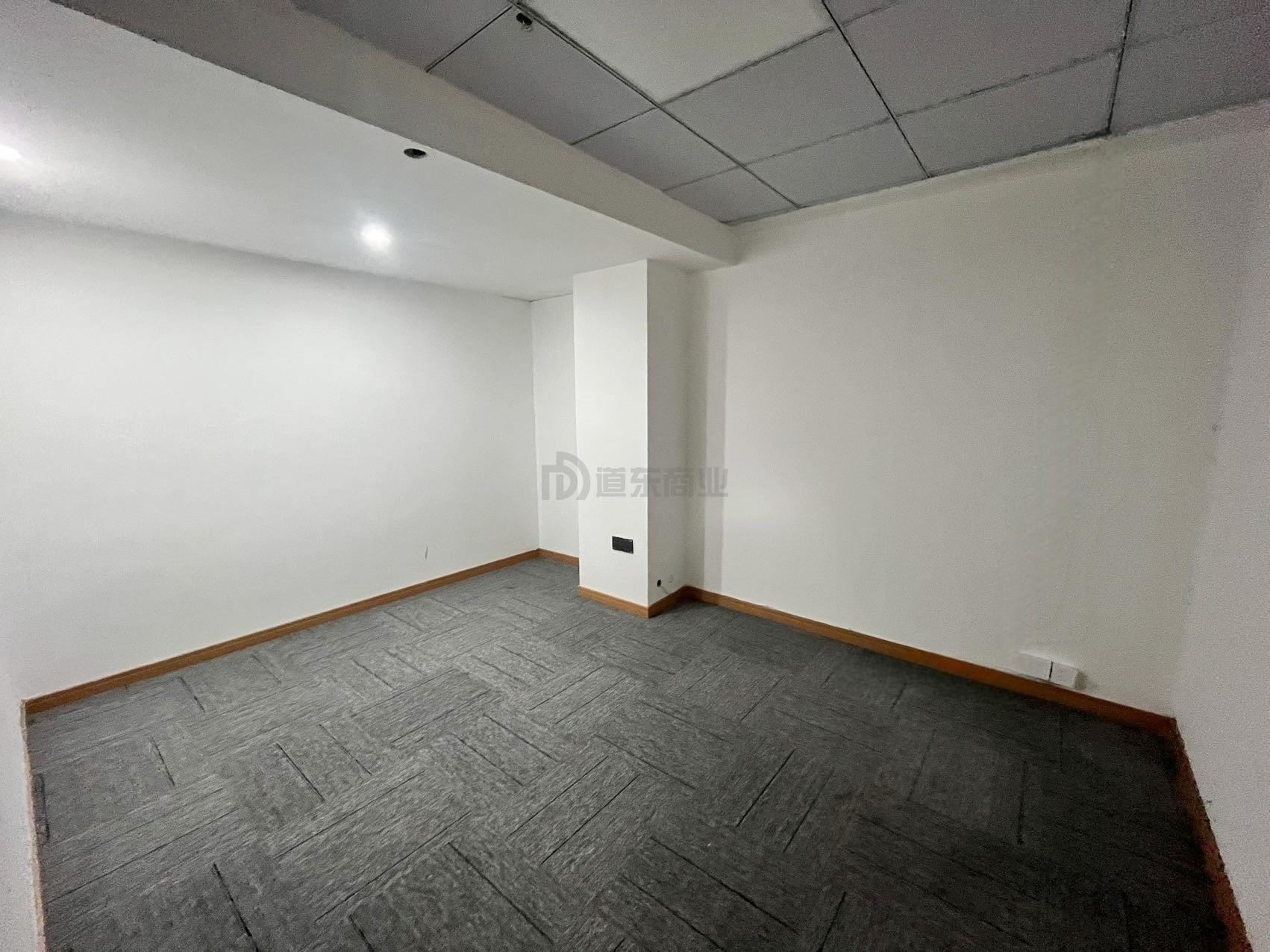 佳润大厦面积181平