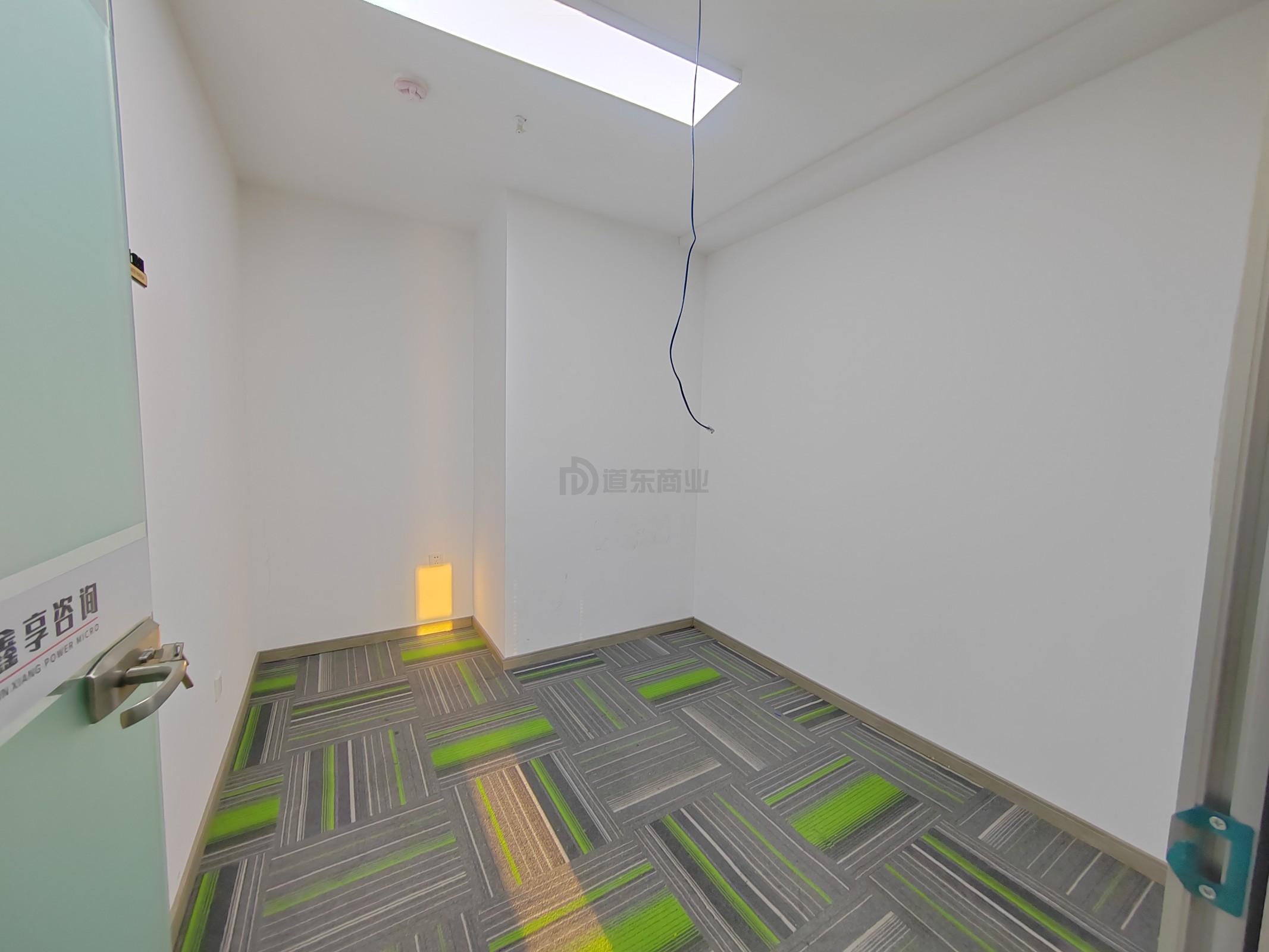 东岭锡上面积322平