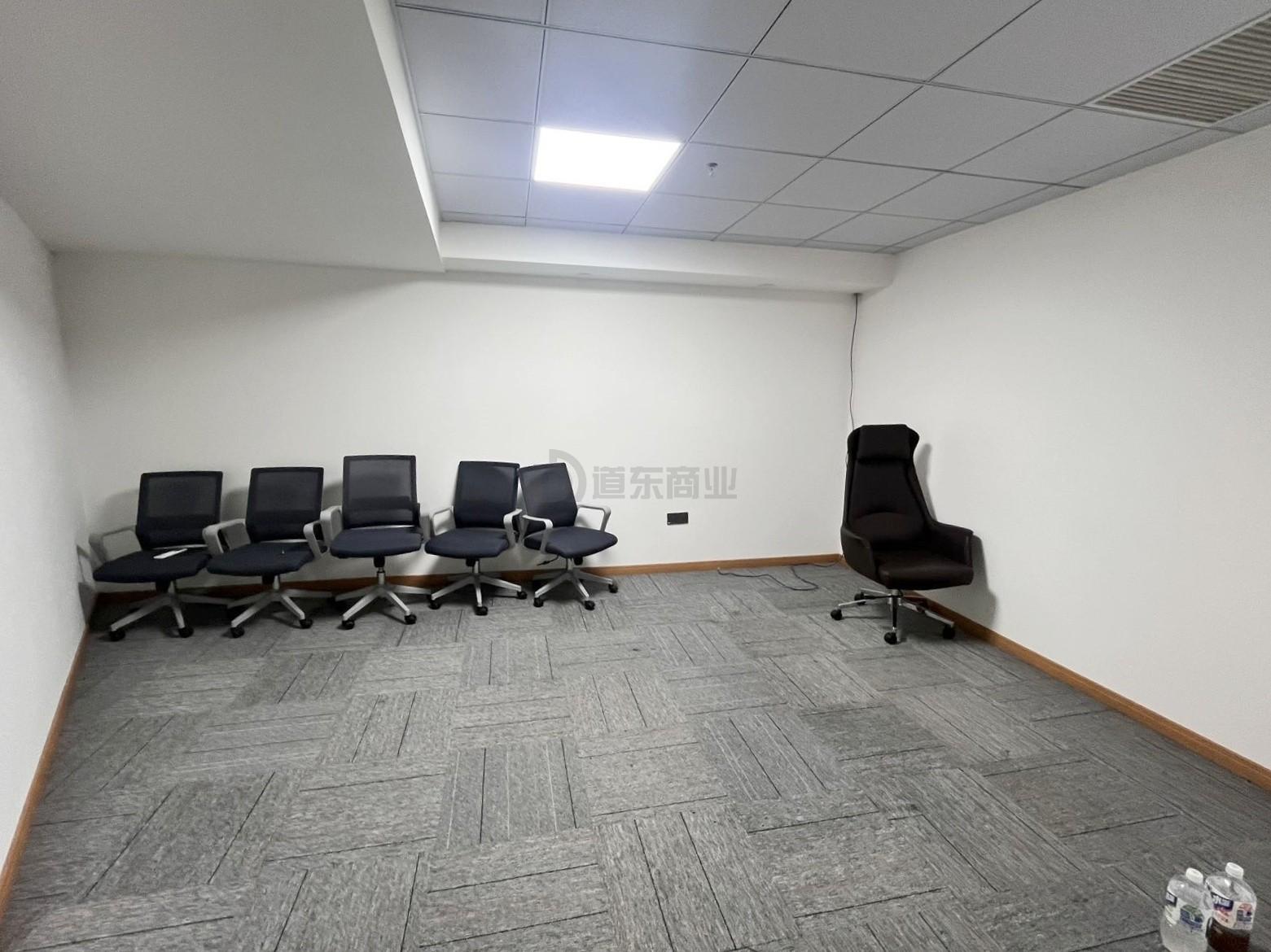 佳润大厦面积181平