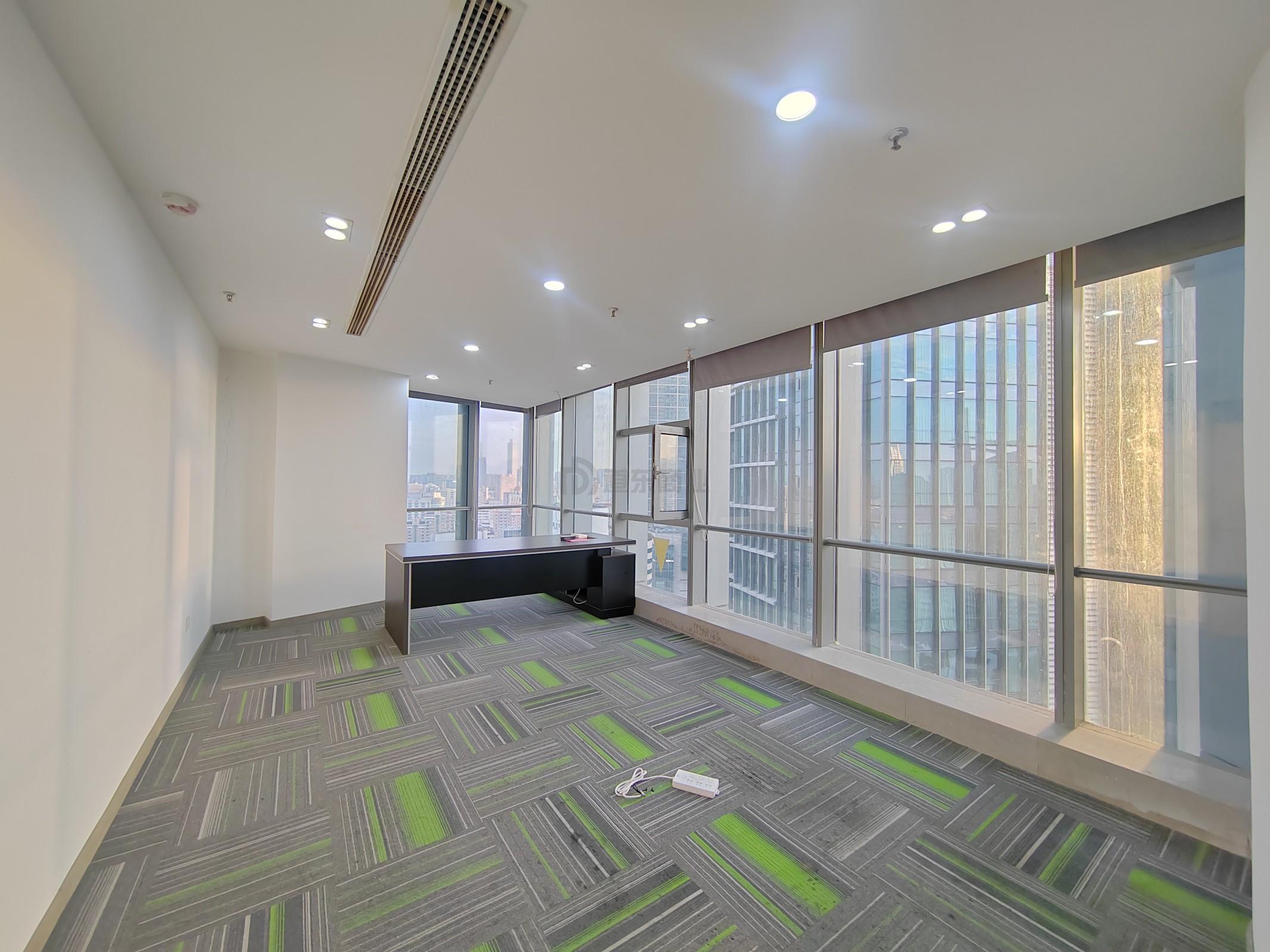 东岭锡上面积322平