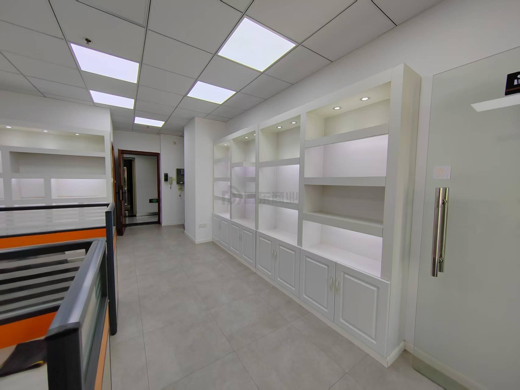 苏宁天御广场面积72平