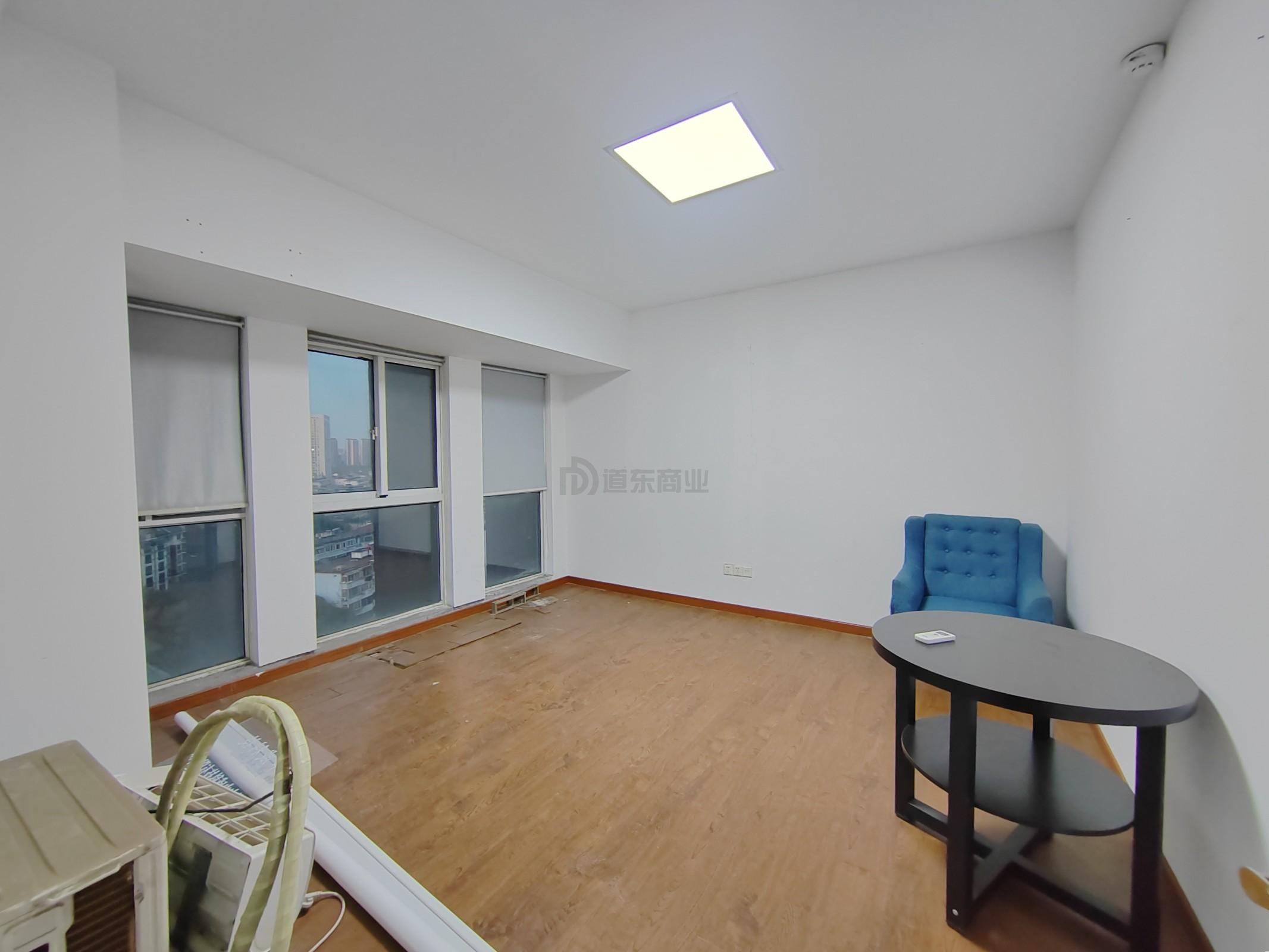 名景轩面积292平