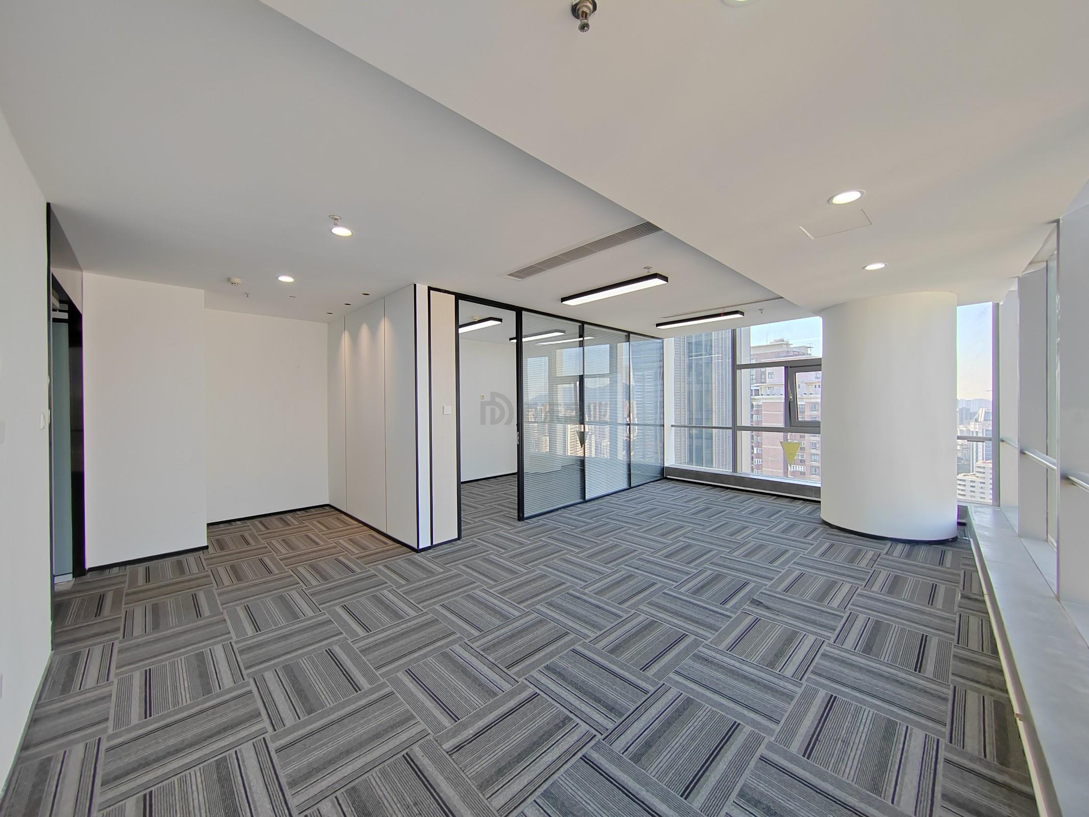 东岭锡上面积90平