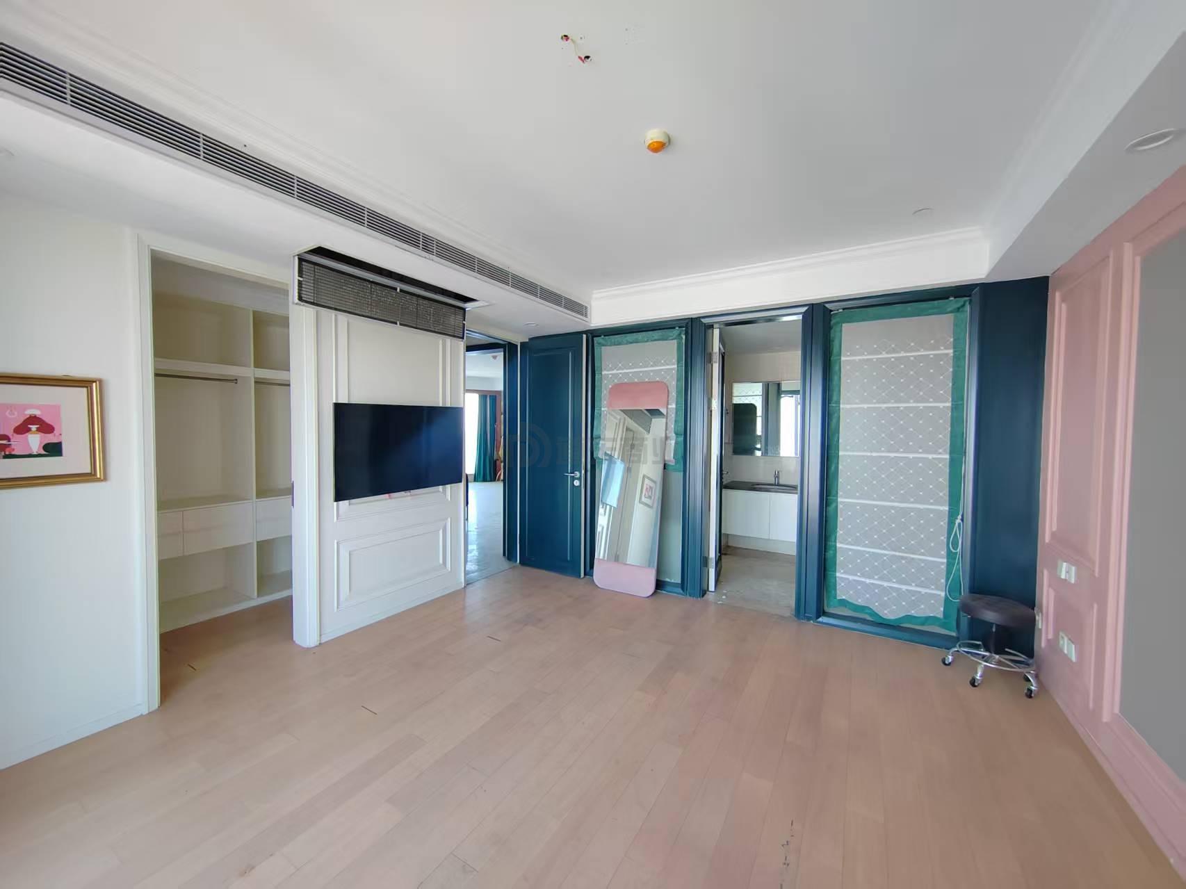 苏宁雅悦面积205平