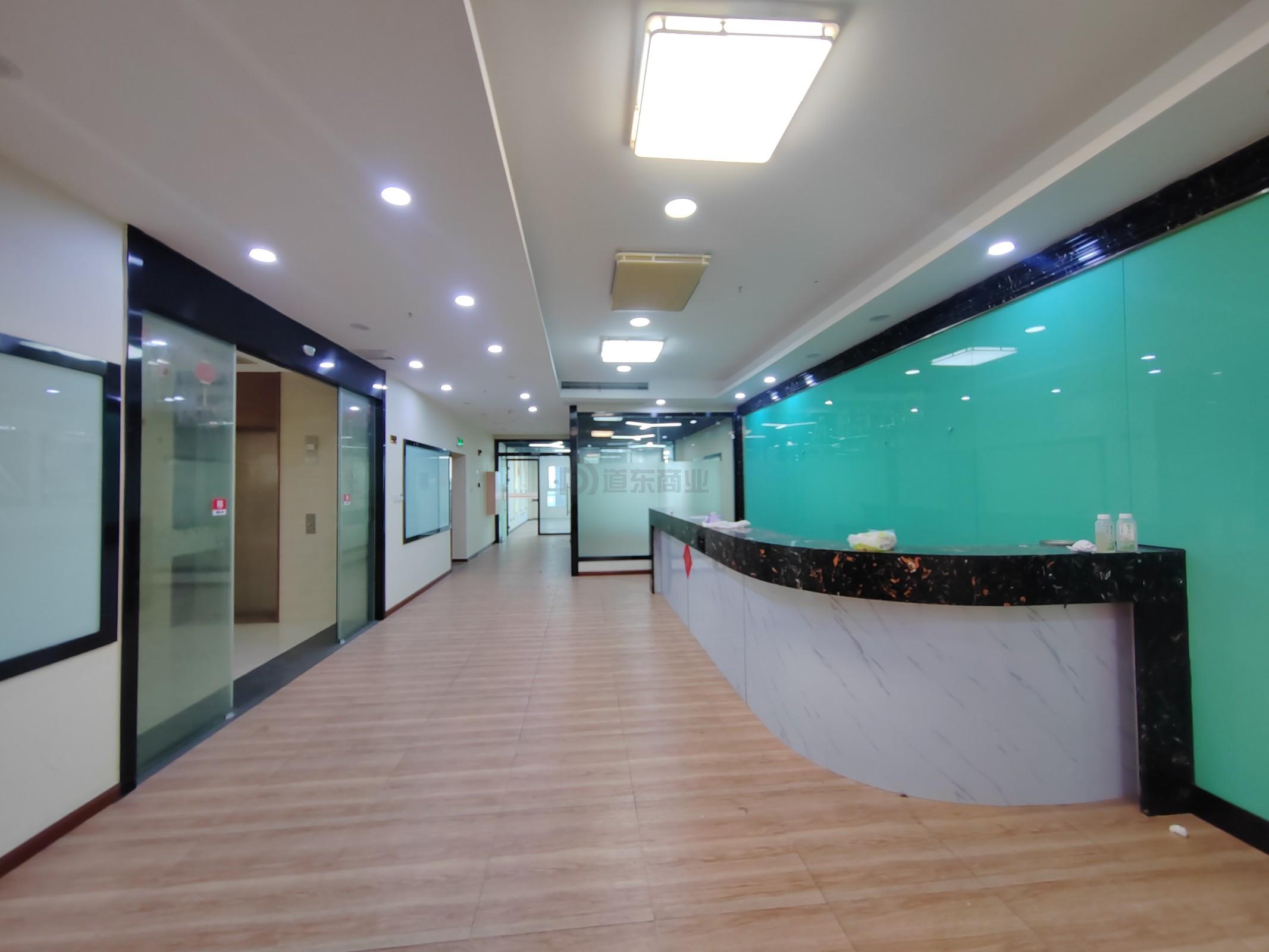 启迪协信中心面积400平