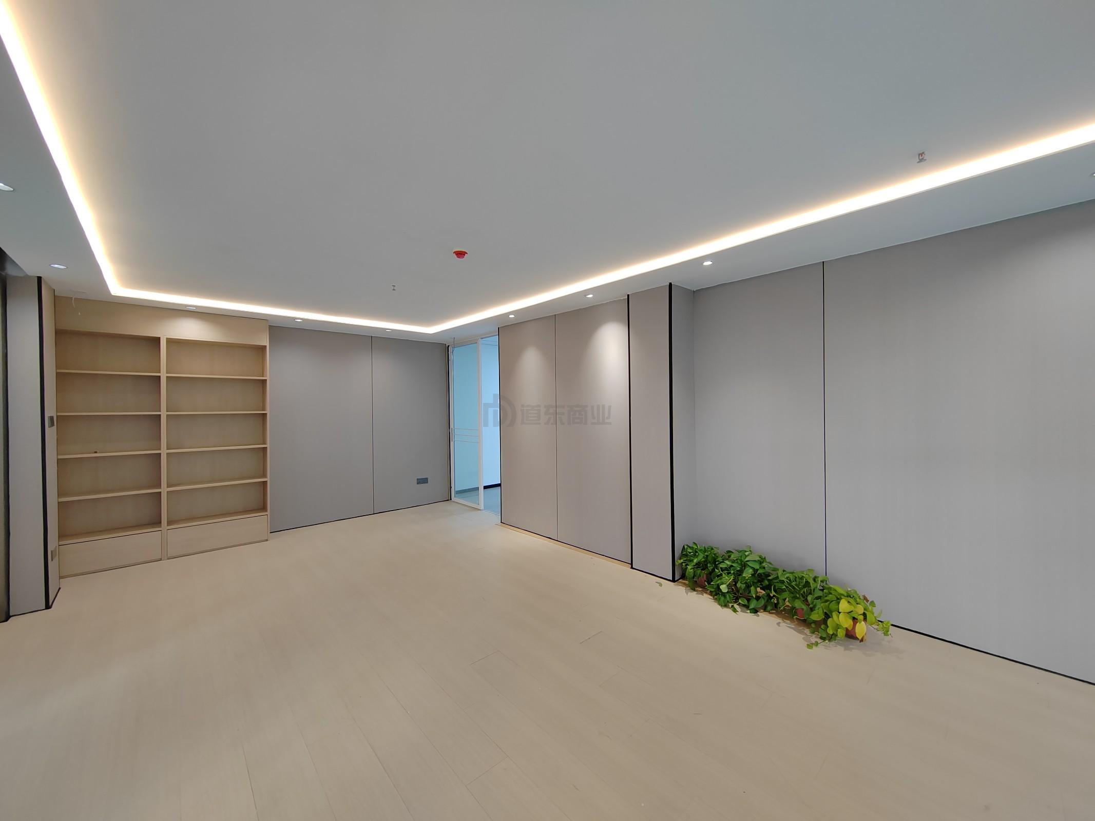 青童文化大厦面积303平