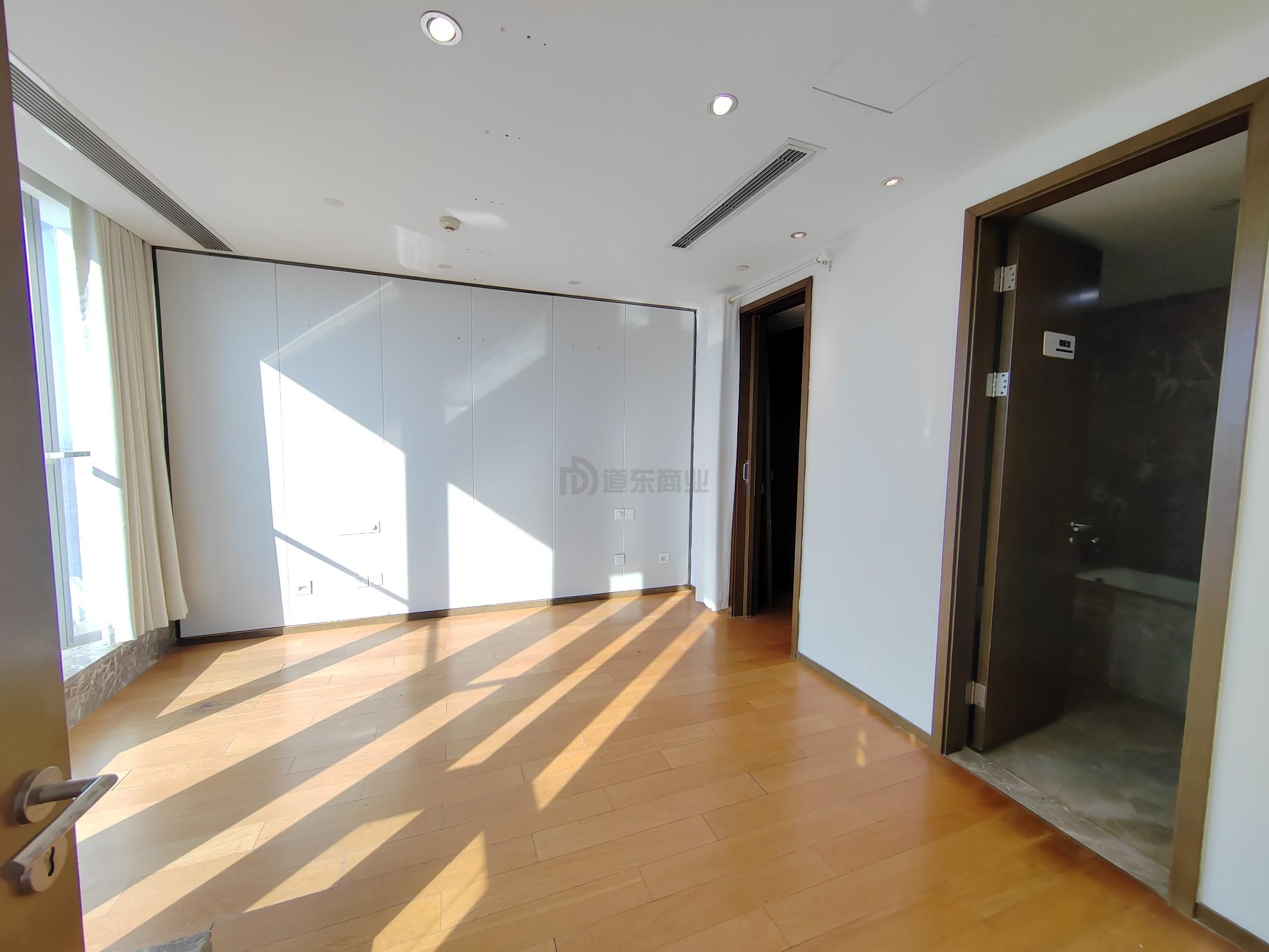 苏宁雅悦面积142平