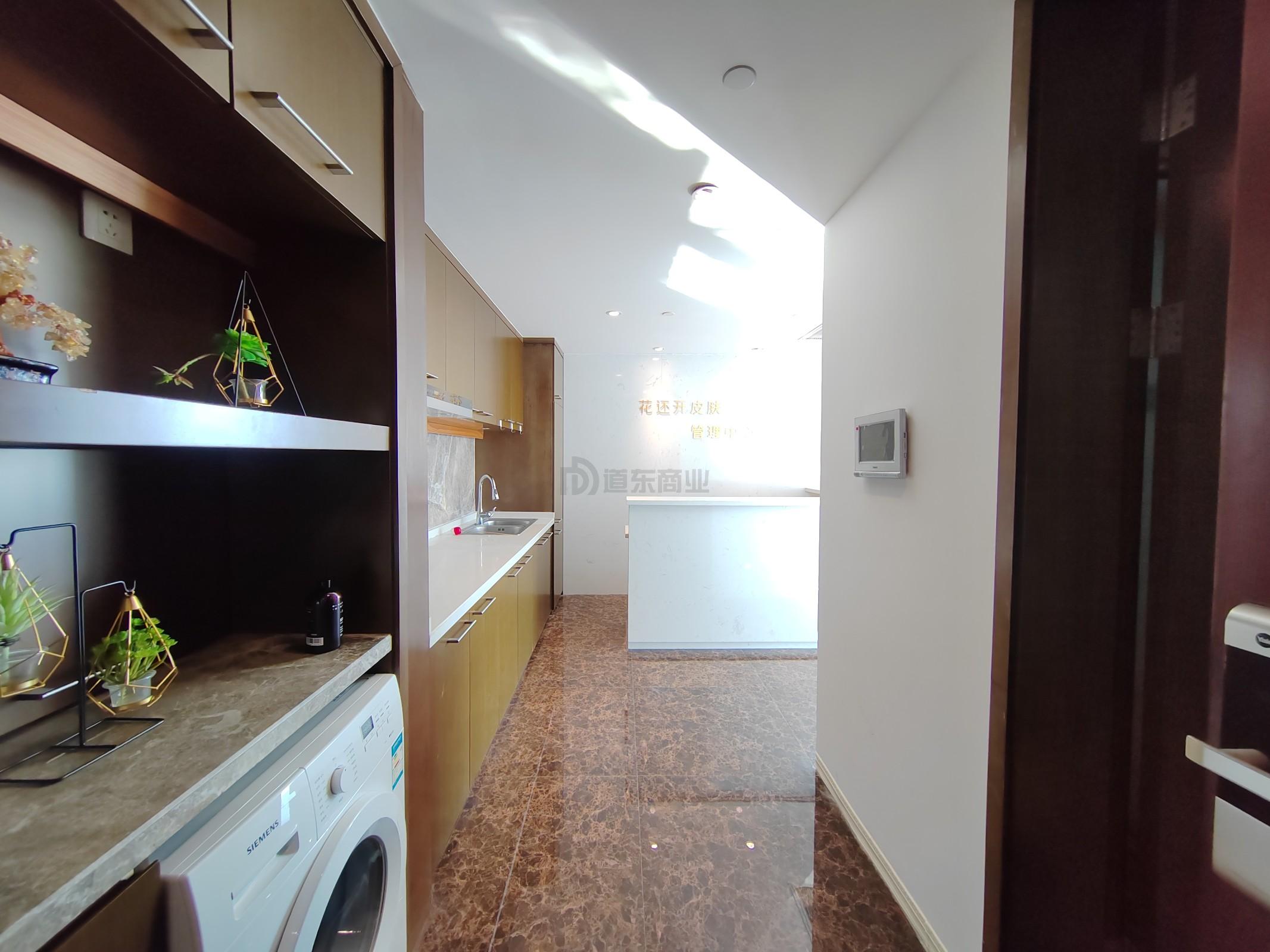 苏宁雅悦面积142平