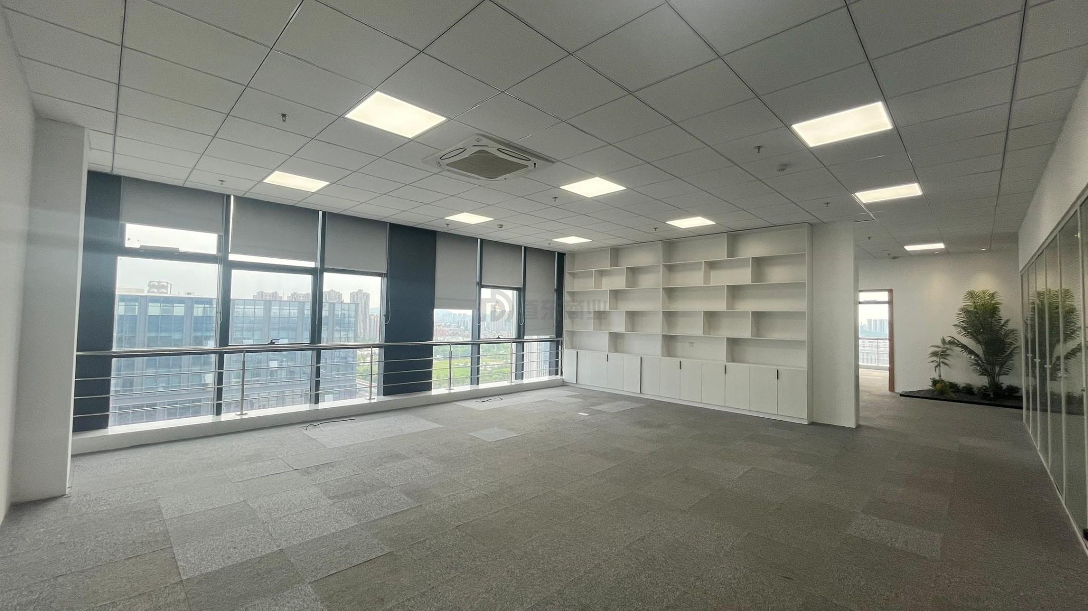 清华创业大厦面积289平