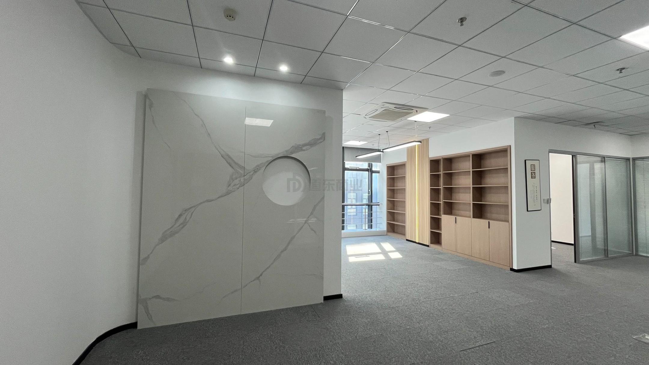 清华创业大厦面积214平