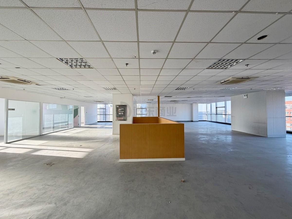 华仁凤凰城面积1108平