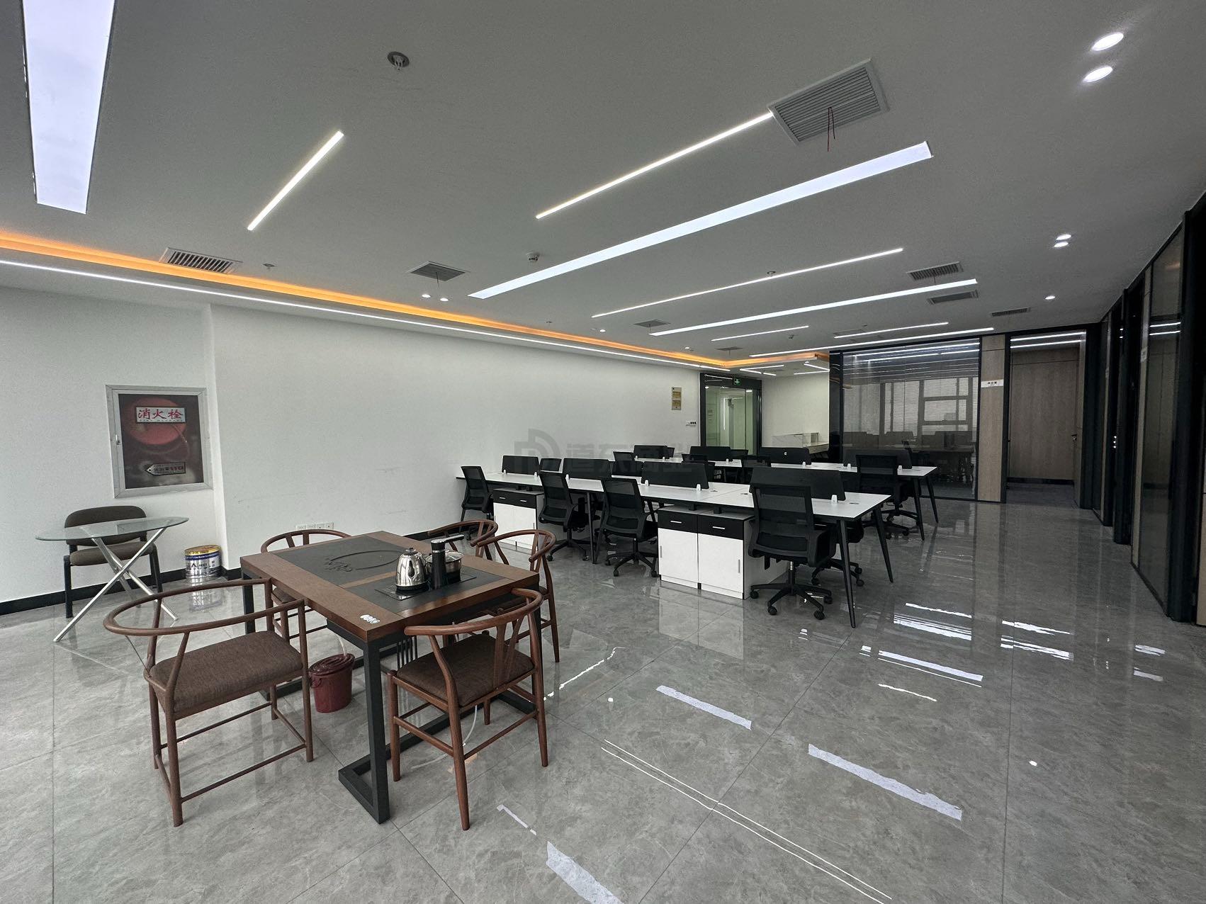 茂业世金中心面积270平