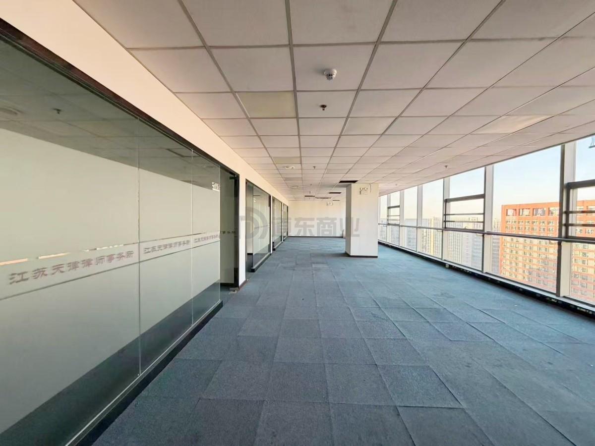 华仁凤凰城面积1108平