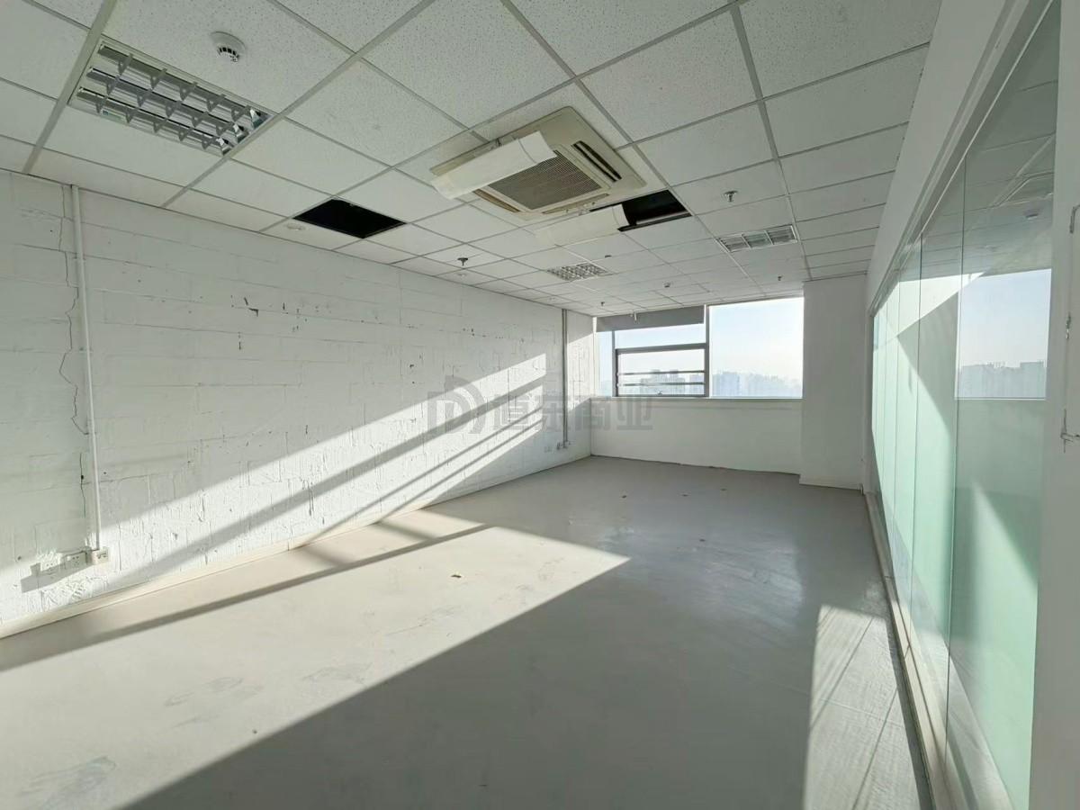 华仁凤凰城面积1108平