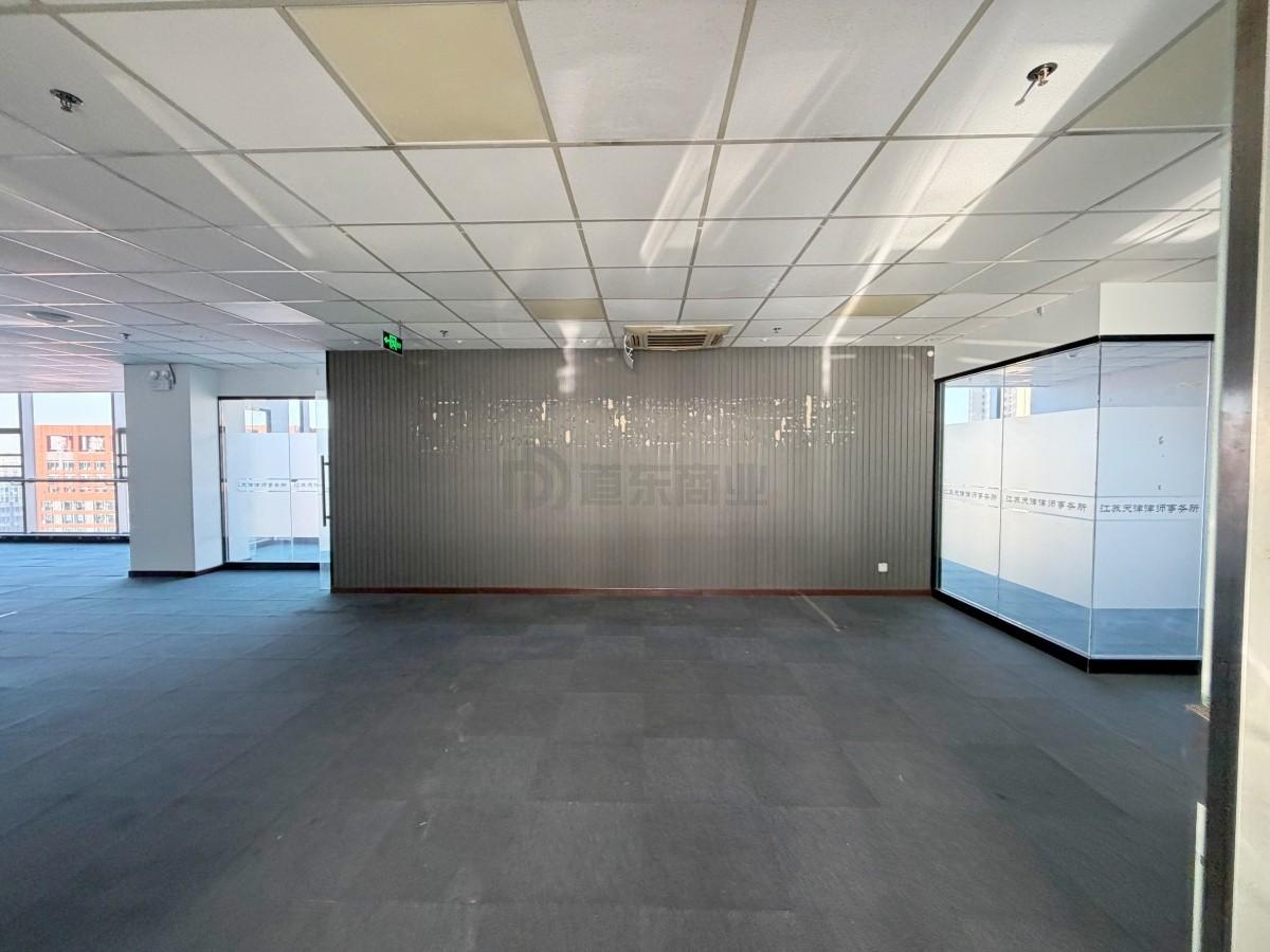 华仁凤凰城面积1108平