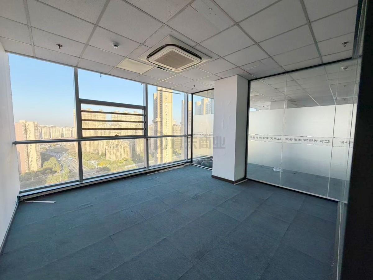 华仁凤凰城面积1108平