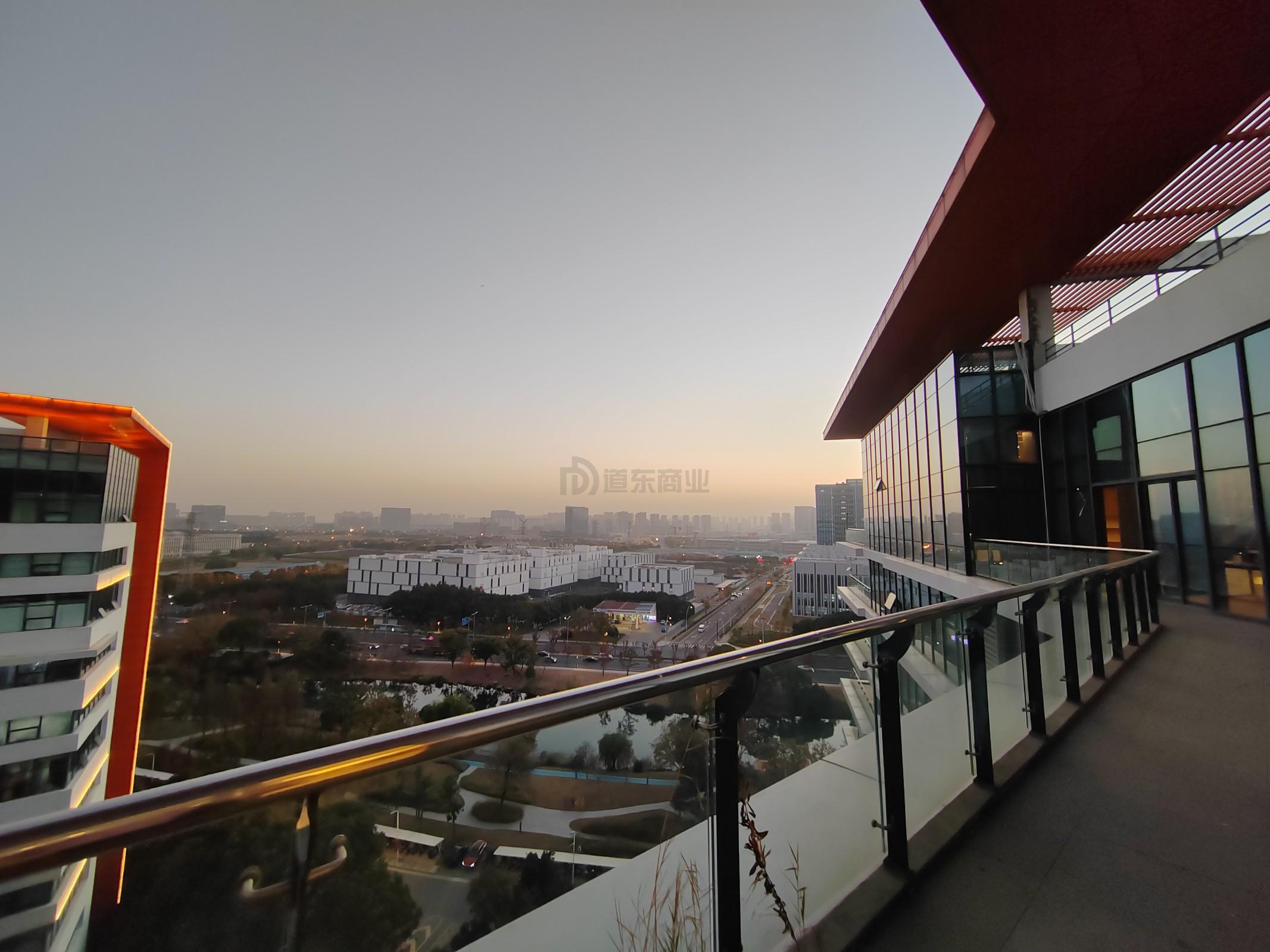 天安智慧城面积728平