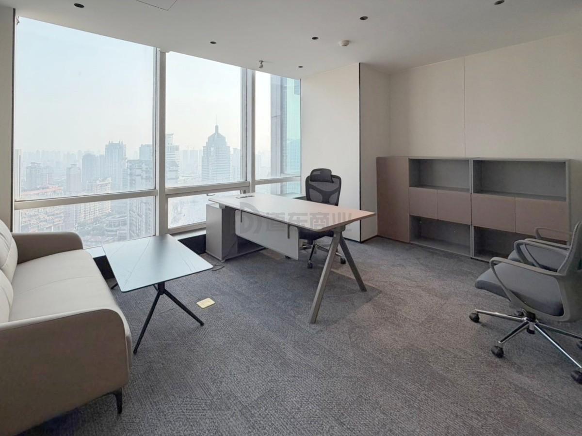 红豆国际广场面积244平