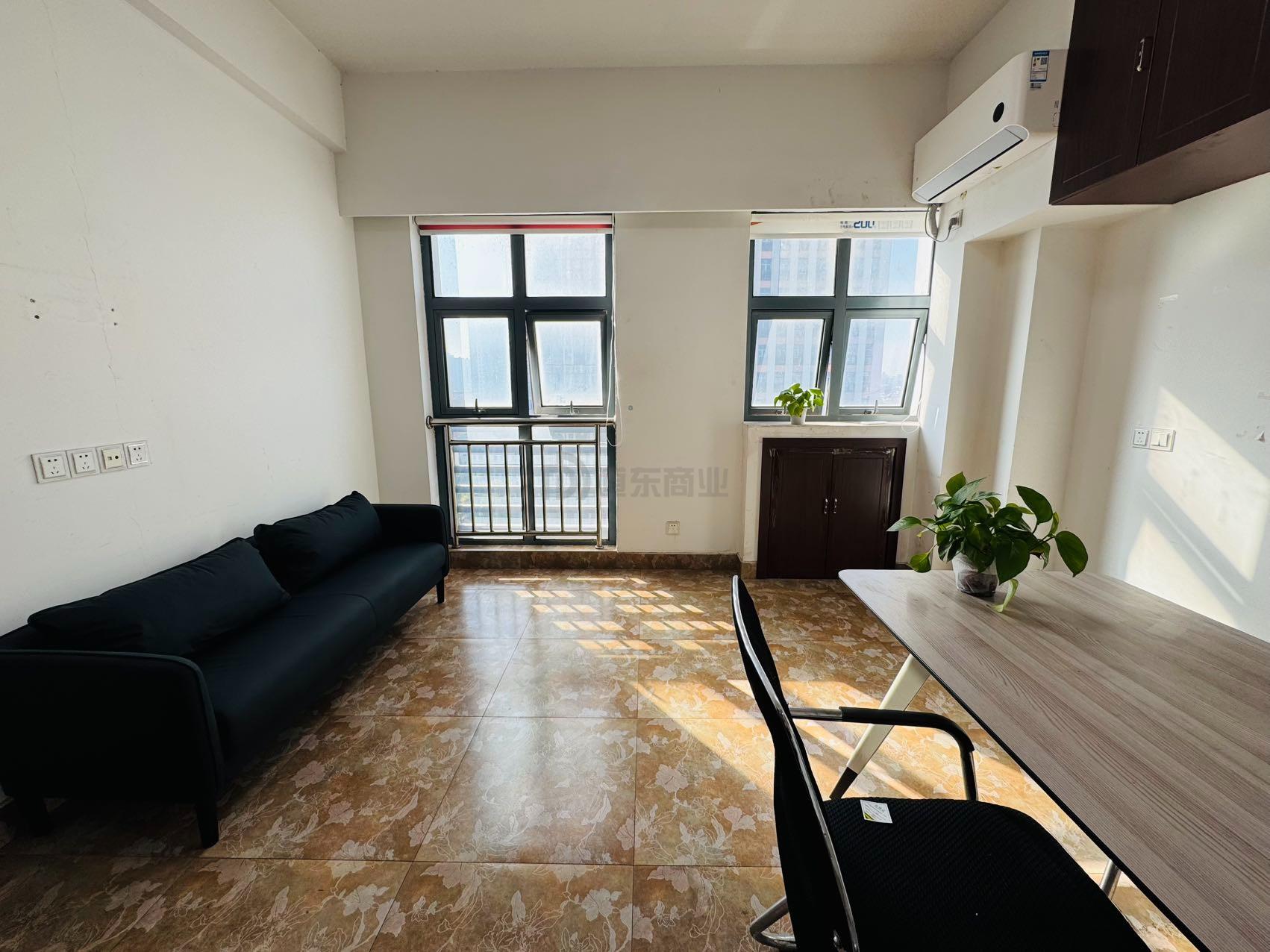 名品城面积40平