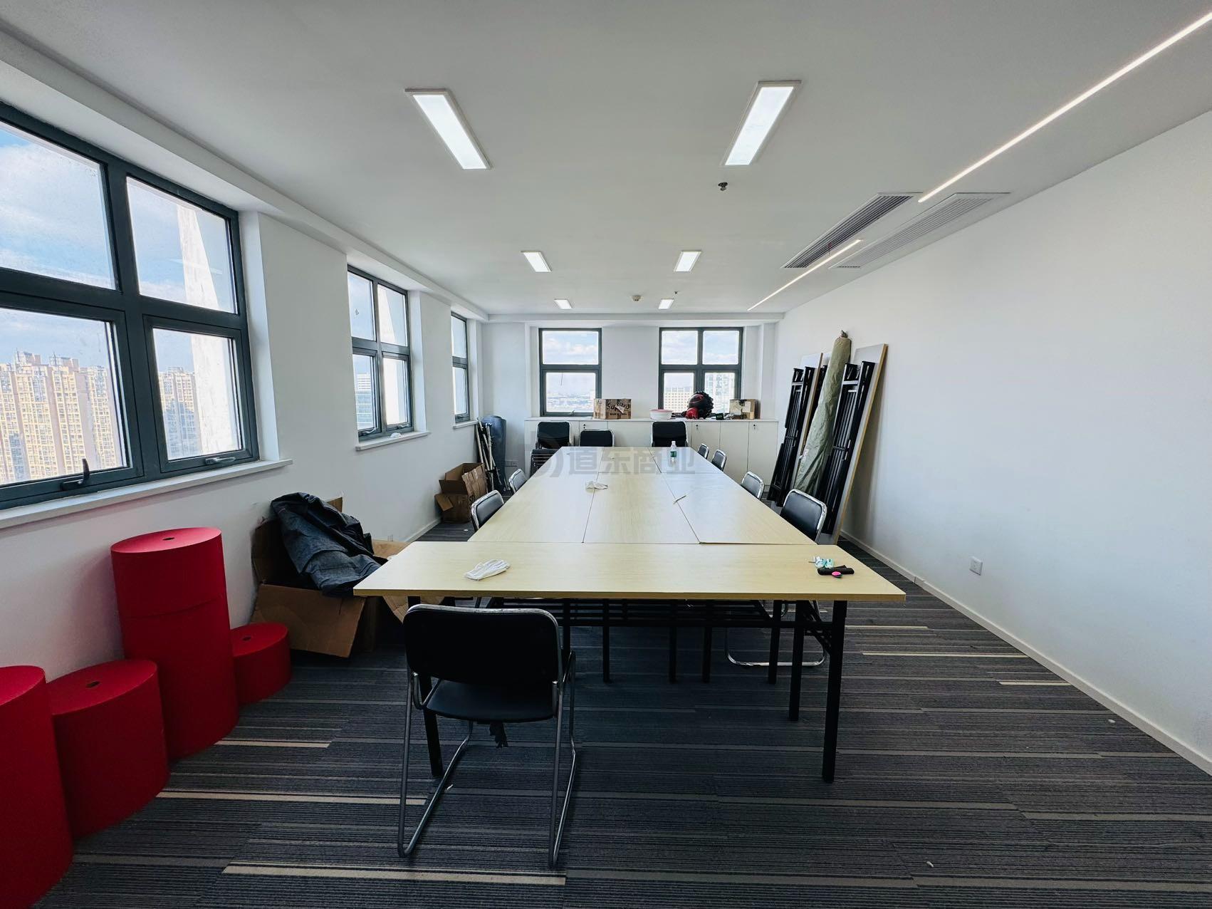 名品城面积68平