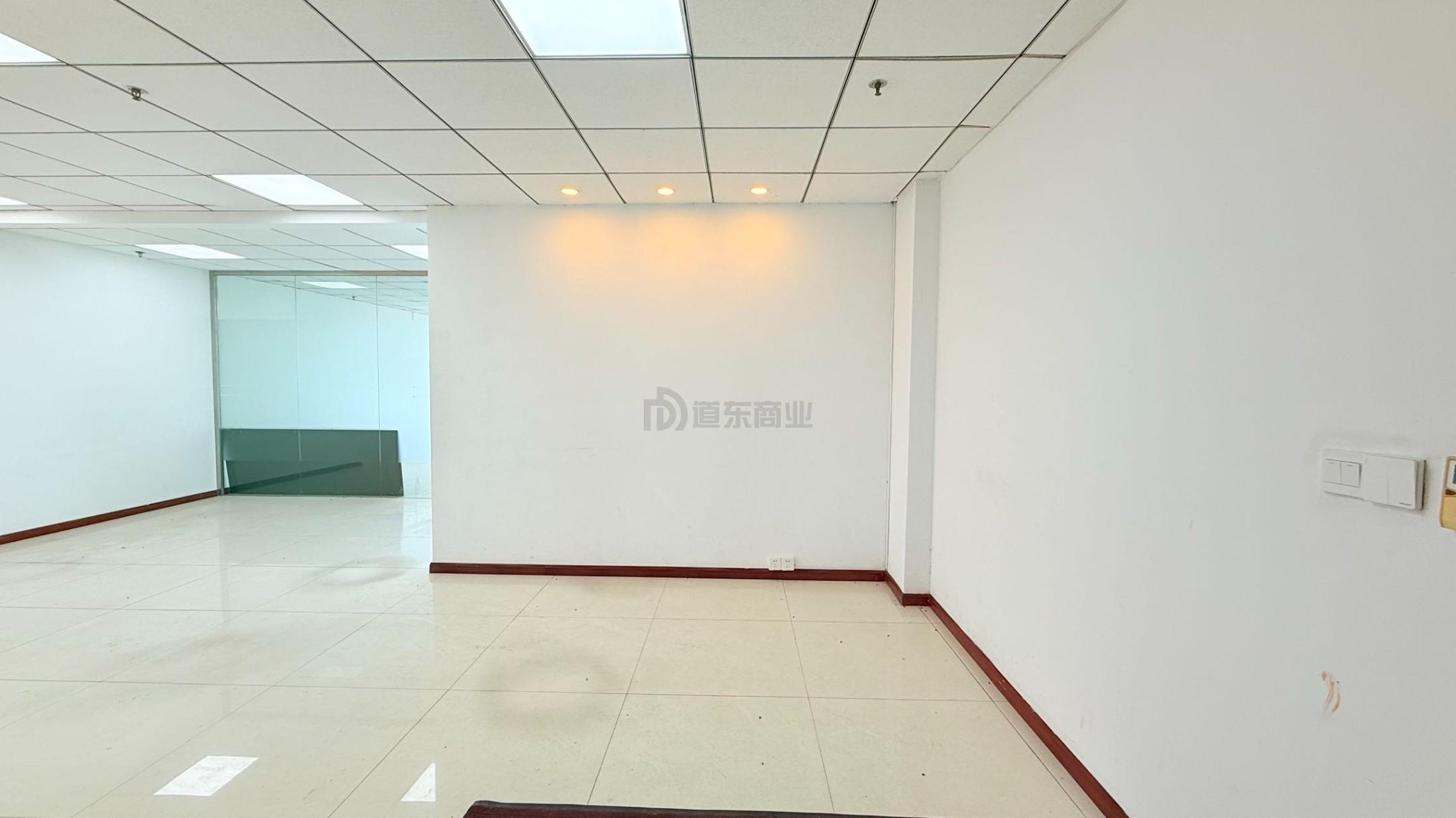 蠡湖大厦419平米办公室出租