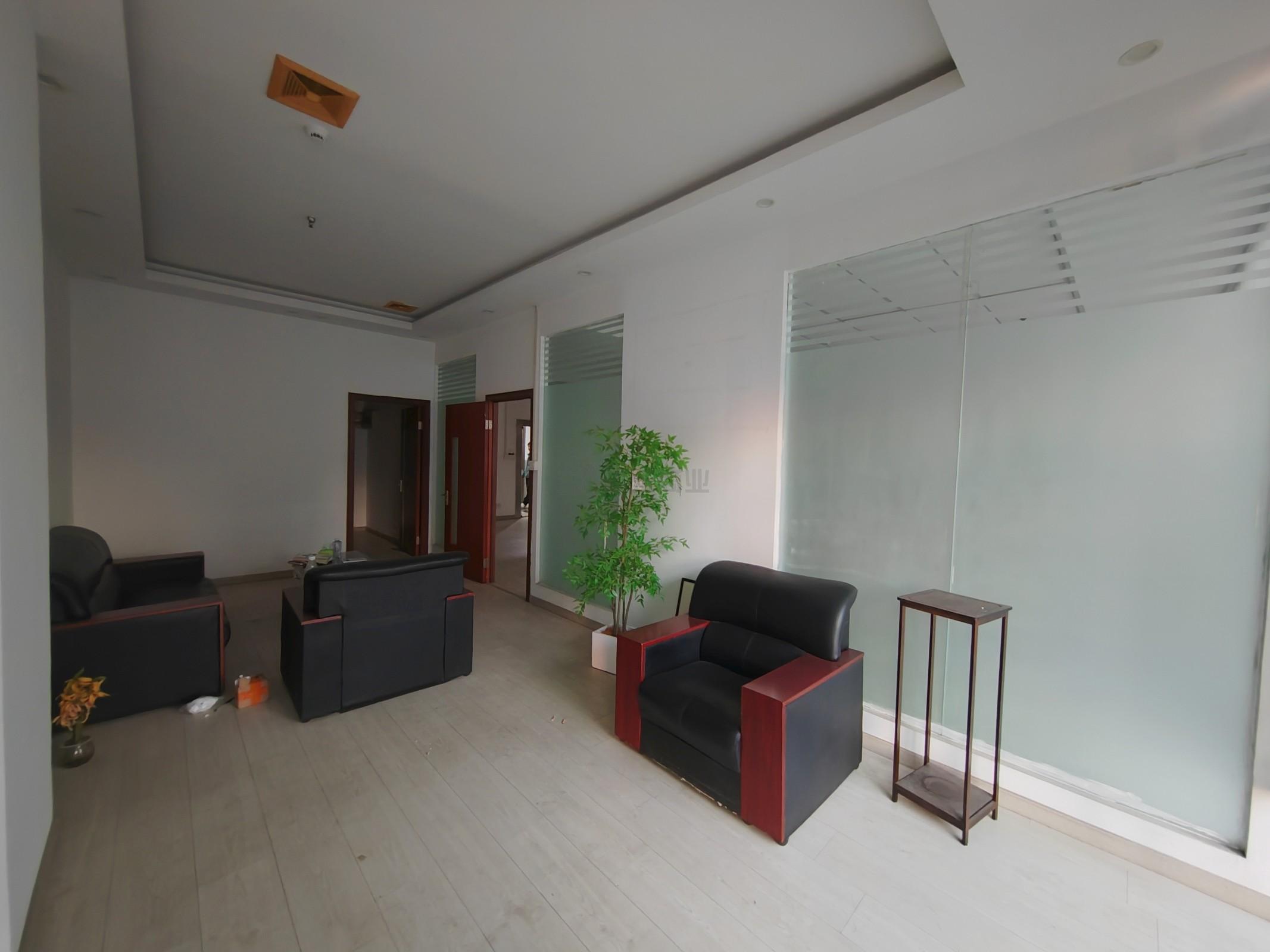 CEPA大厦面积207平