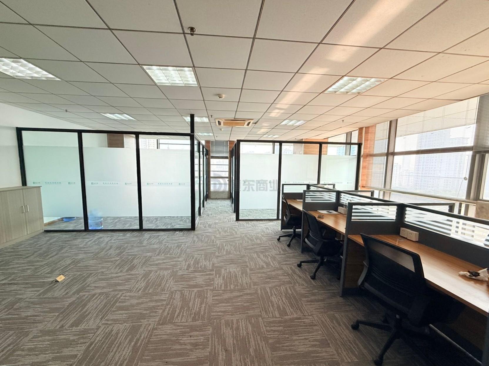 蠡湖大厦面积168平