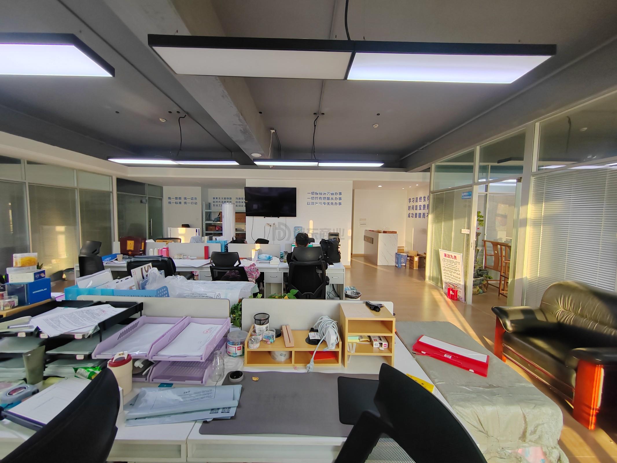 苏宁天御广场面积277平