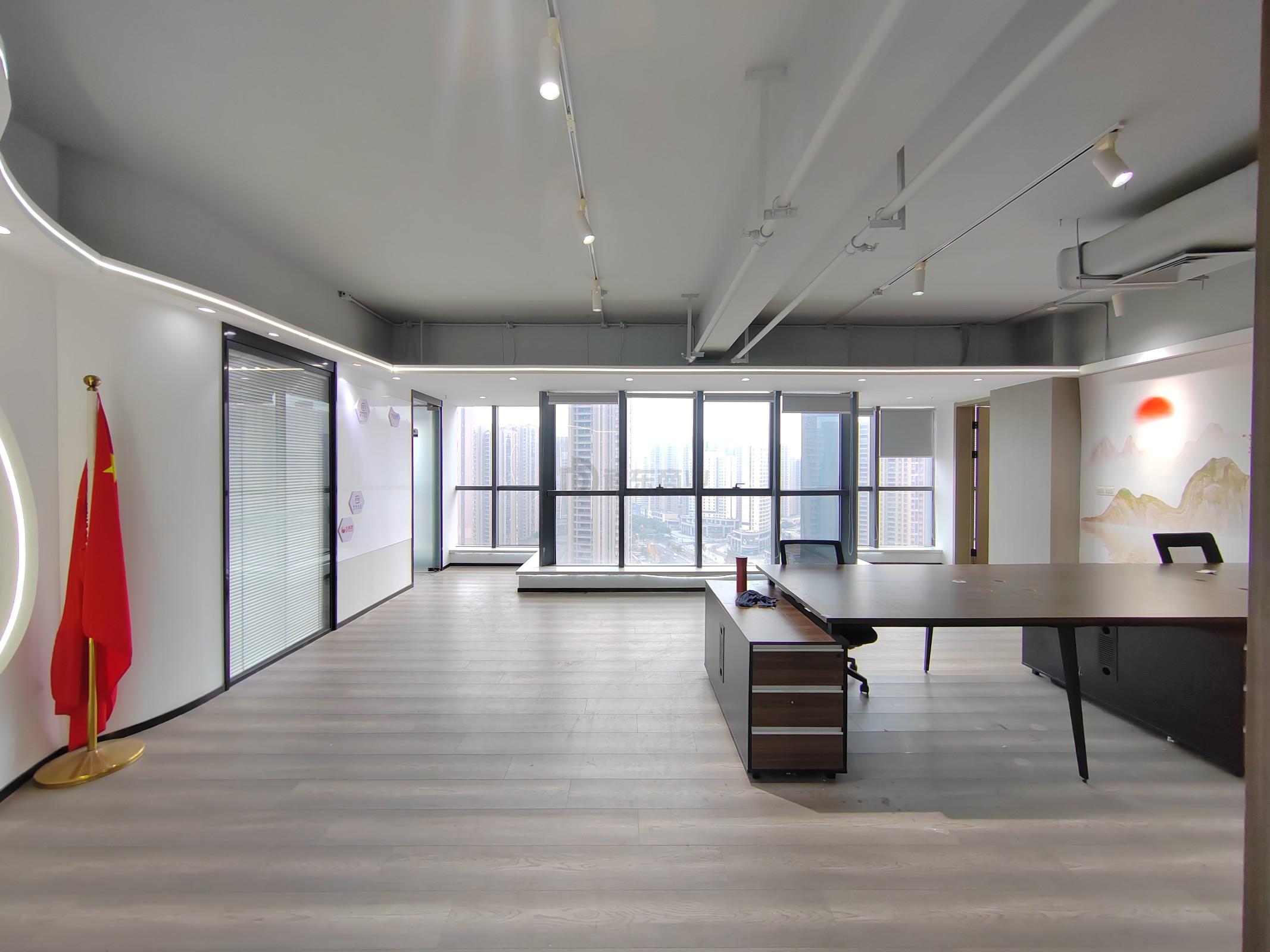 新区哥伦布广场