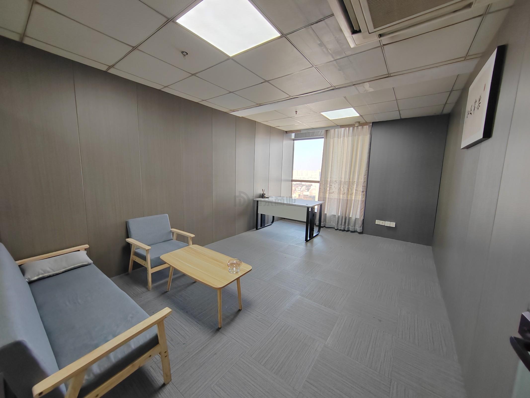 金源国际面积300平