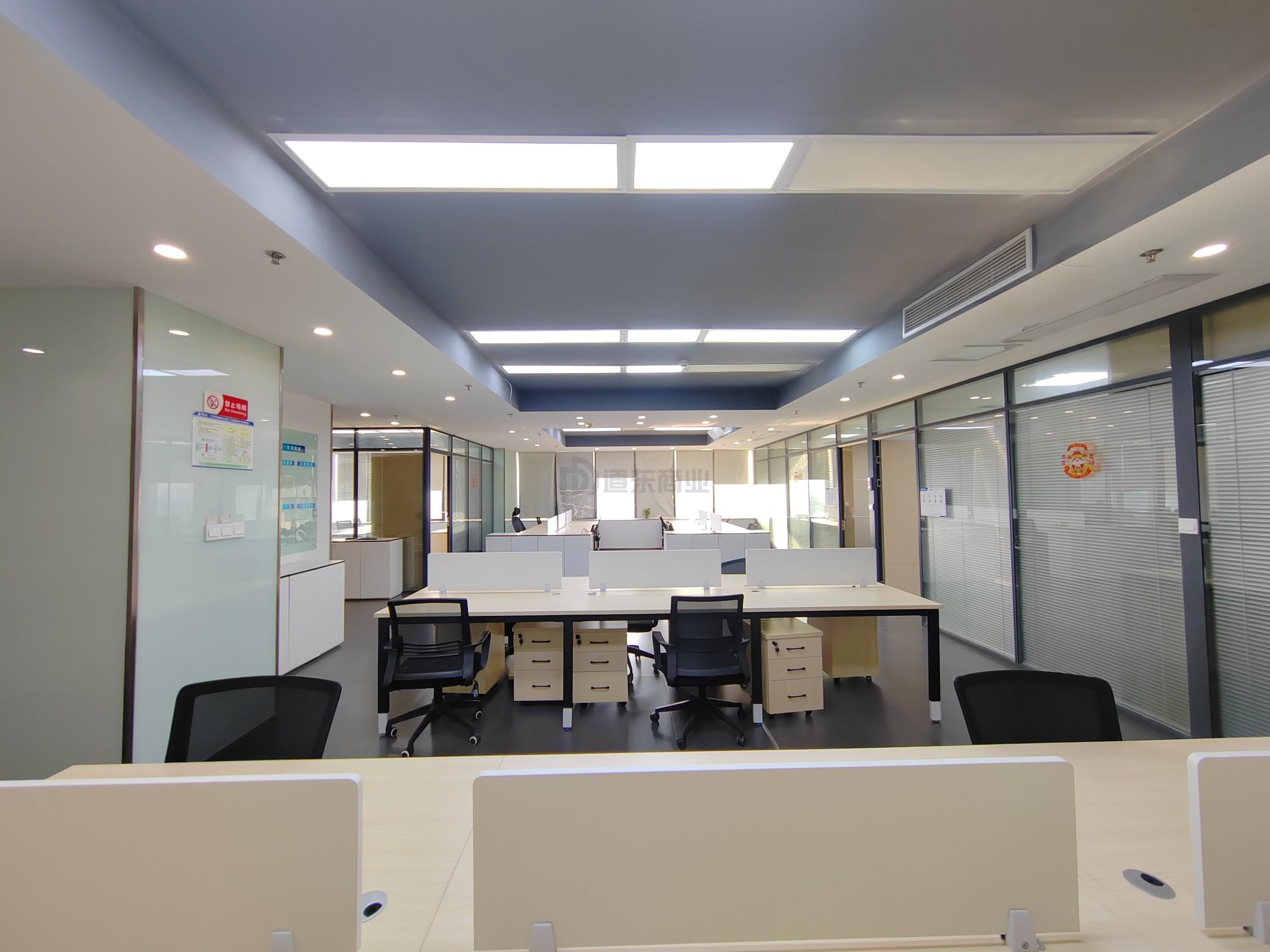 麦库大厦面积247平