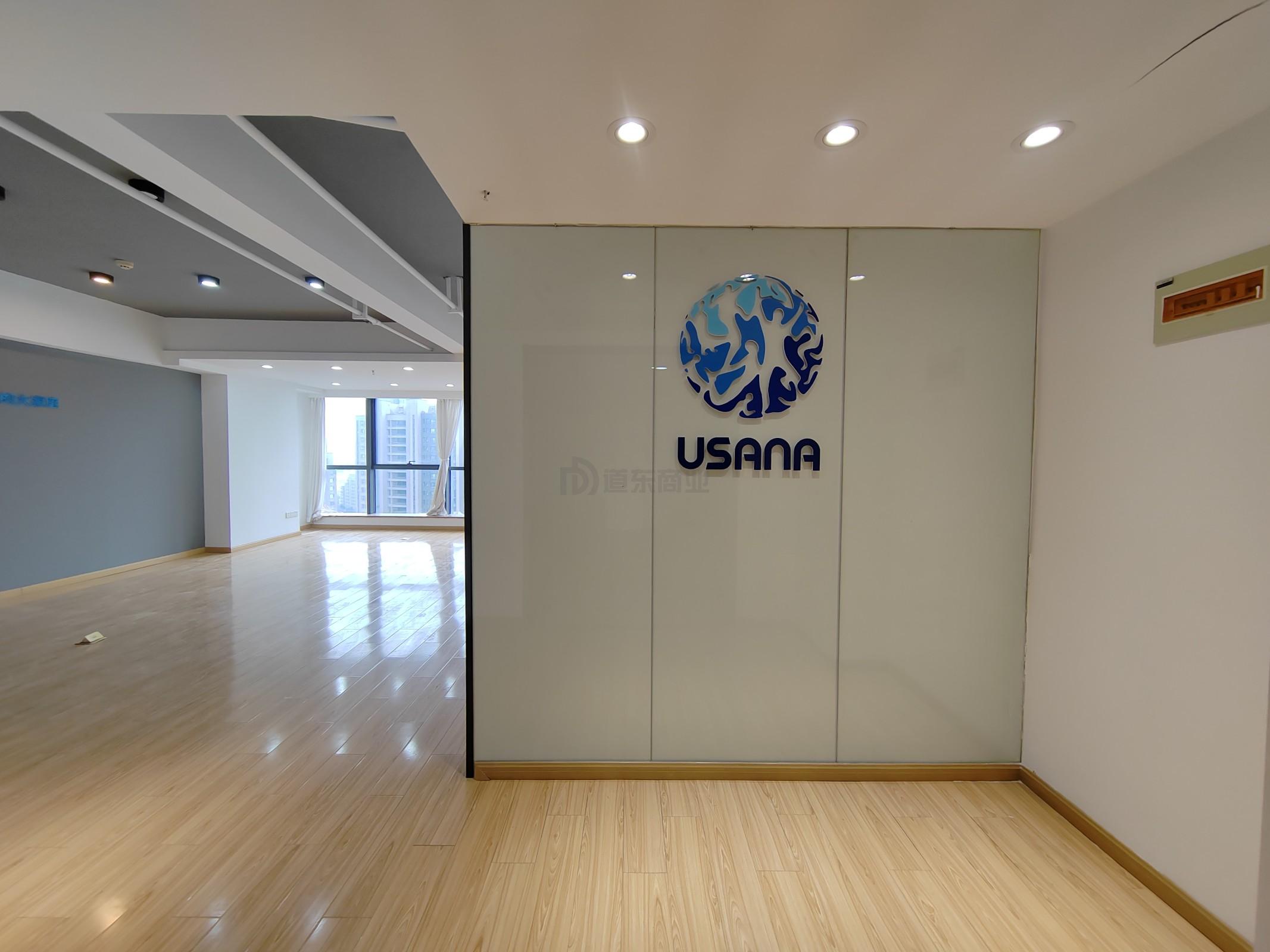 新区哥伦布广场