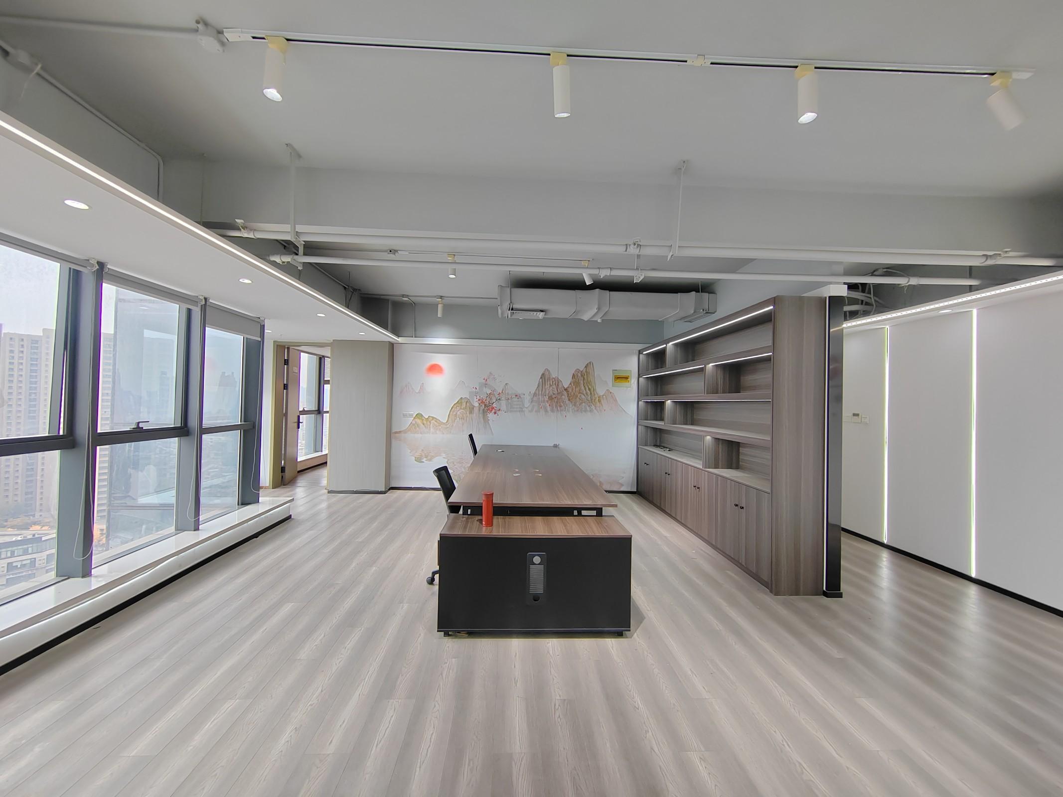 新区哥伦布广场面积189平