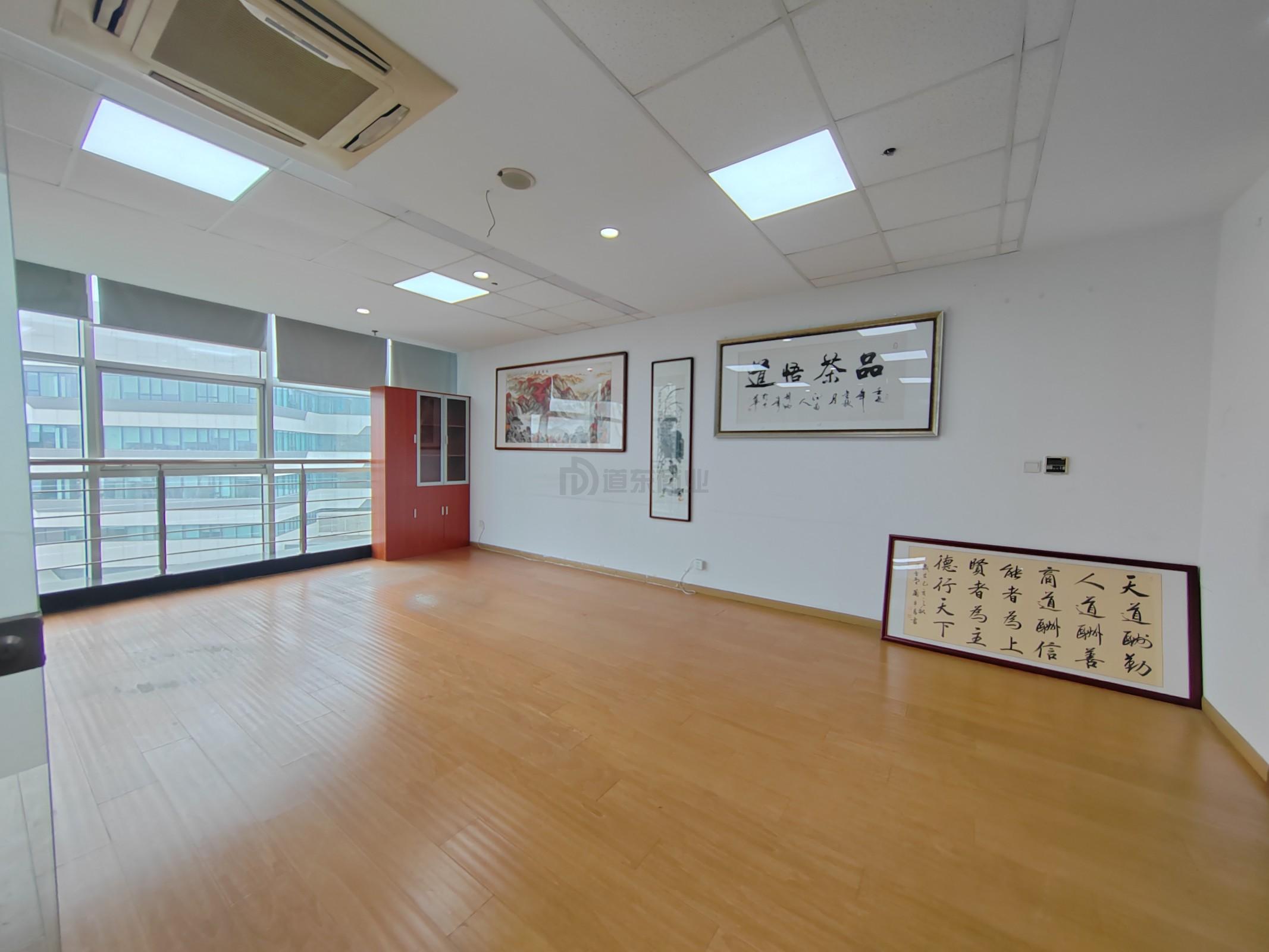 融智大厦(芯朋,旺庄科技创业中心)面积82平