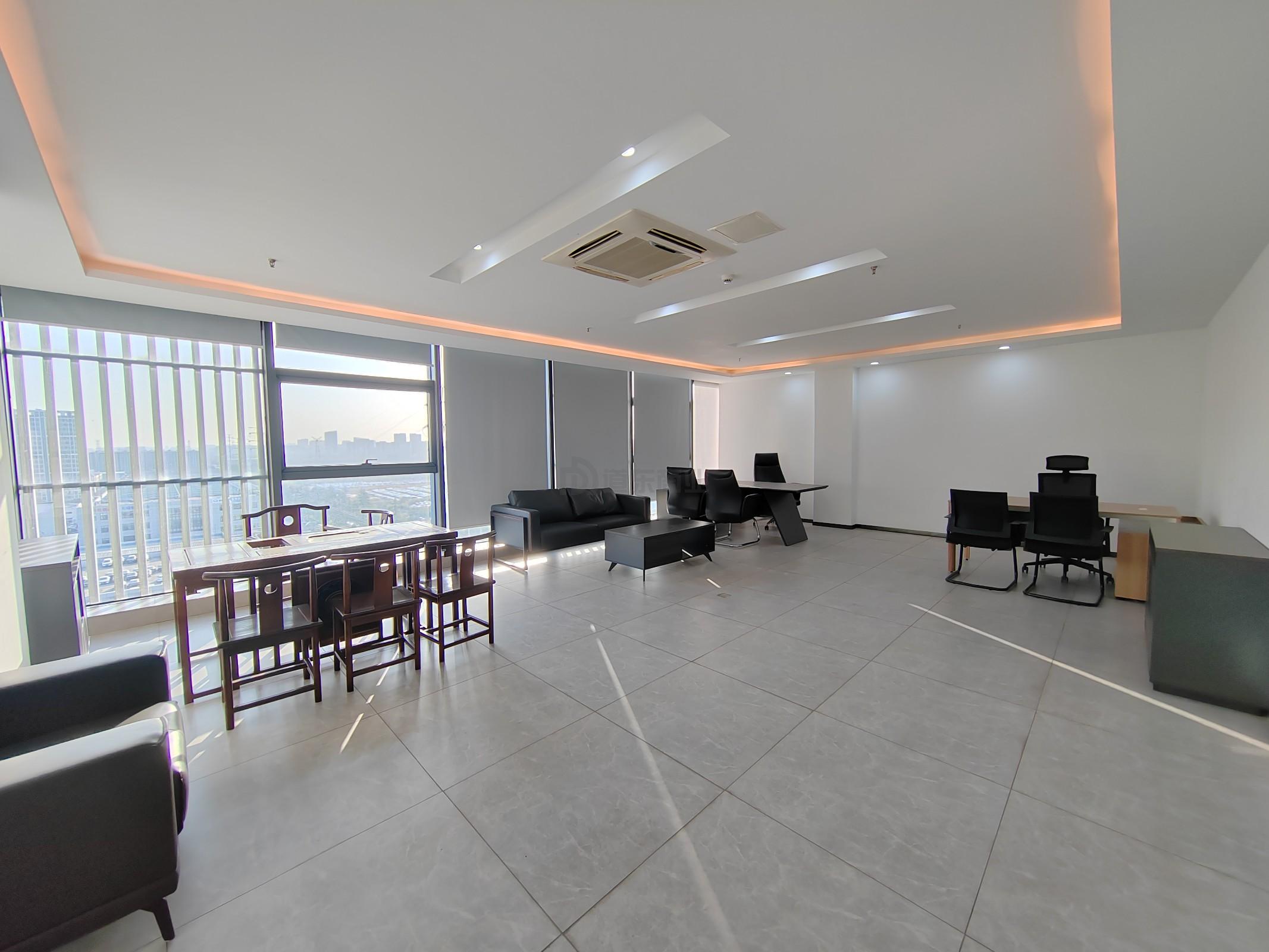 中国工业博览园总部园区面积380平