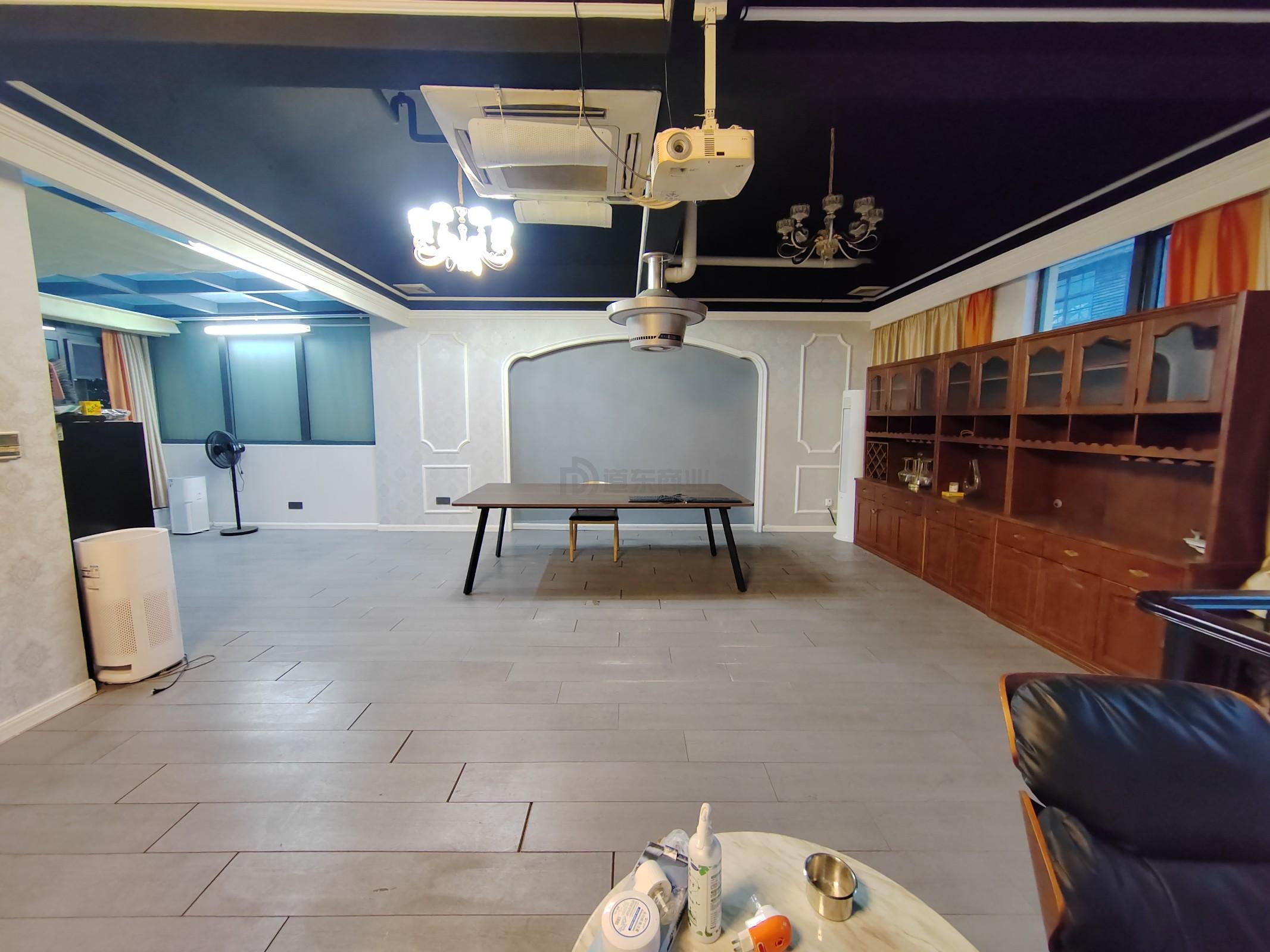 蓉运壹号面积155平