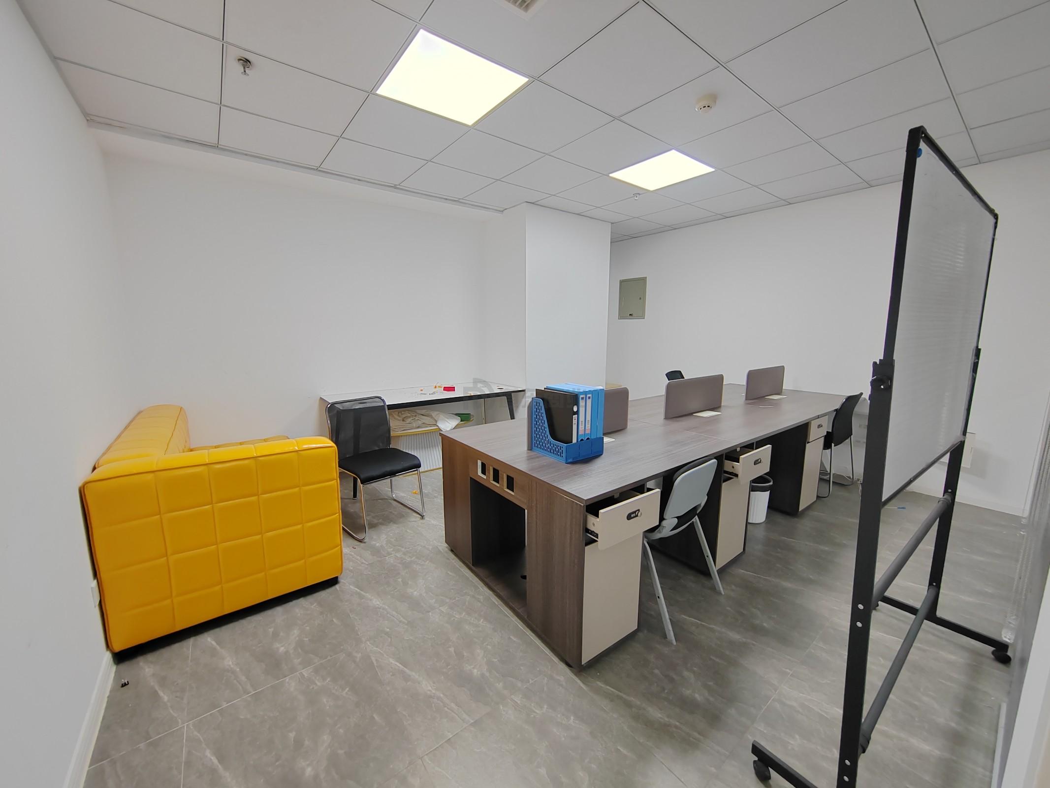 明都大厦面积627平