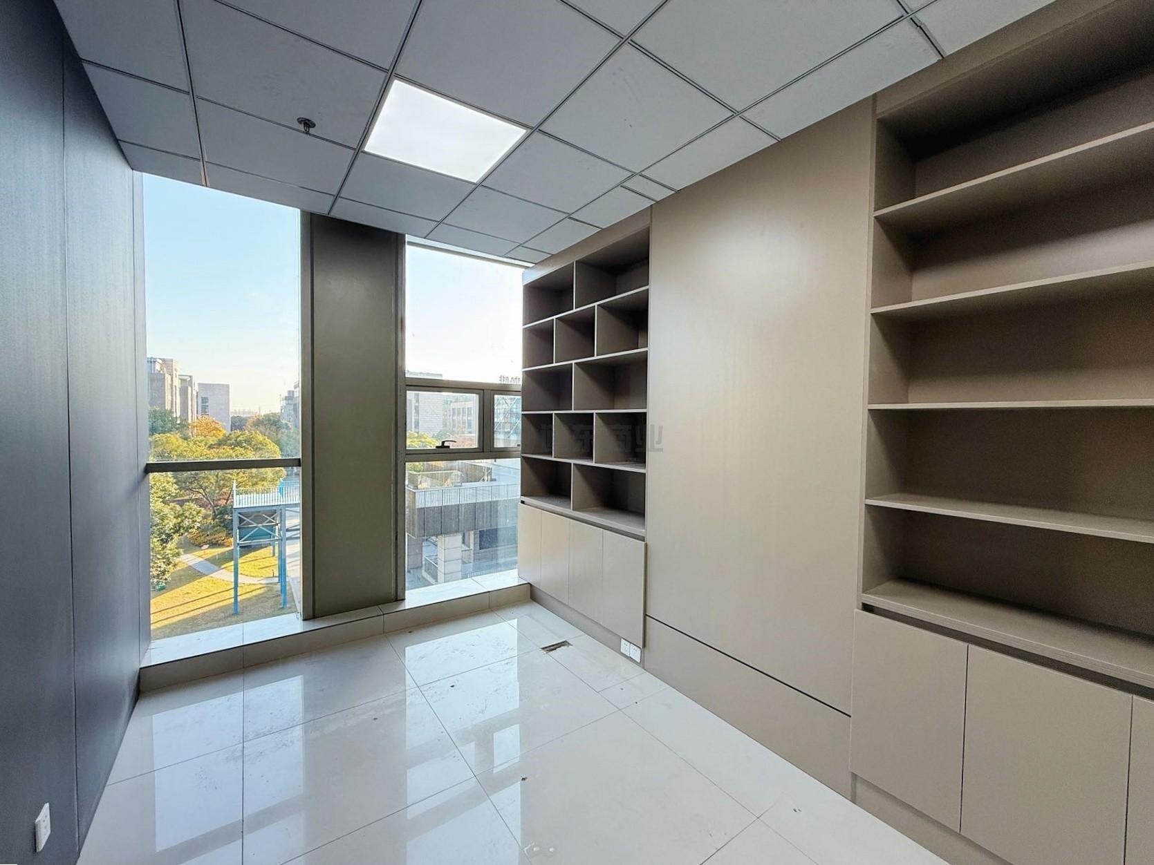 kpark服务中心大厦面积300平