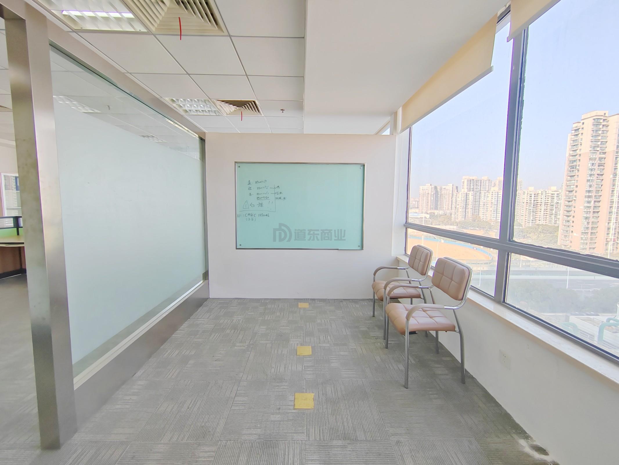 第一上海逸林大厦面积103平