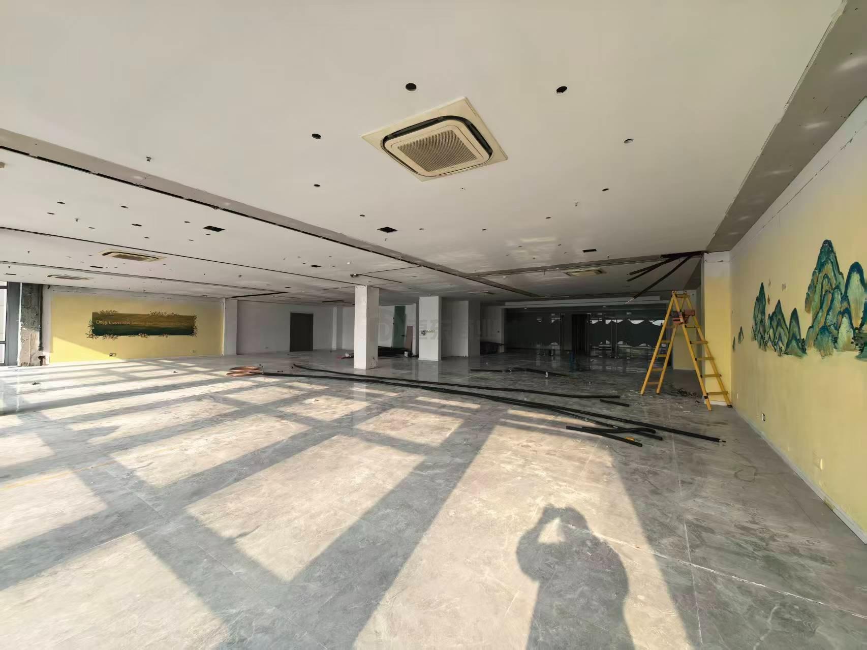 华发传感大厦面积624平