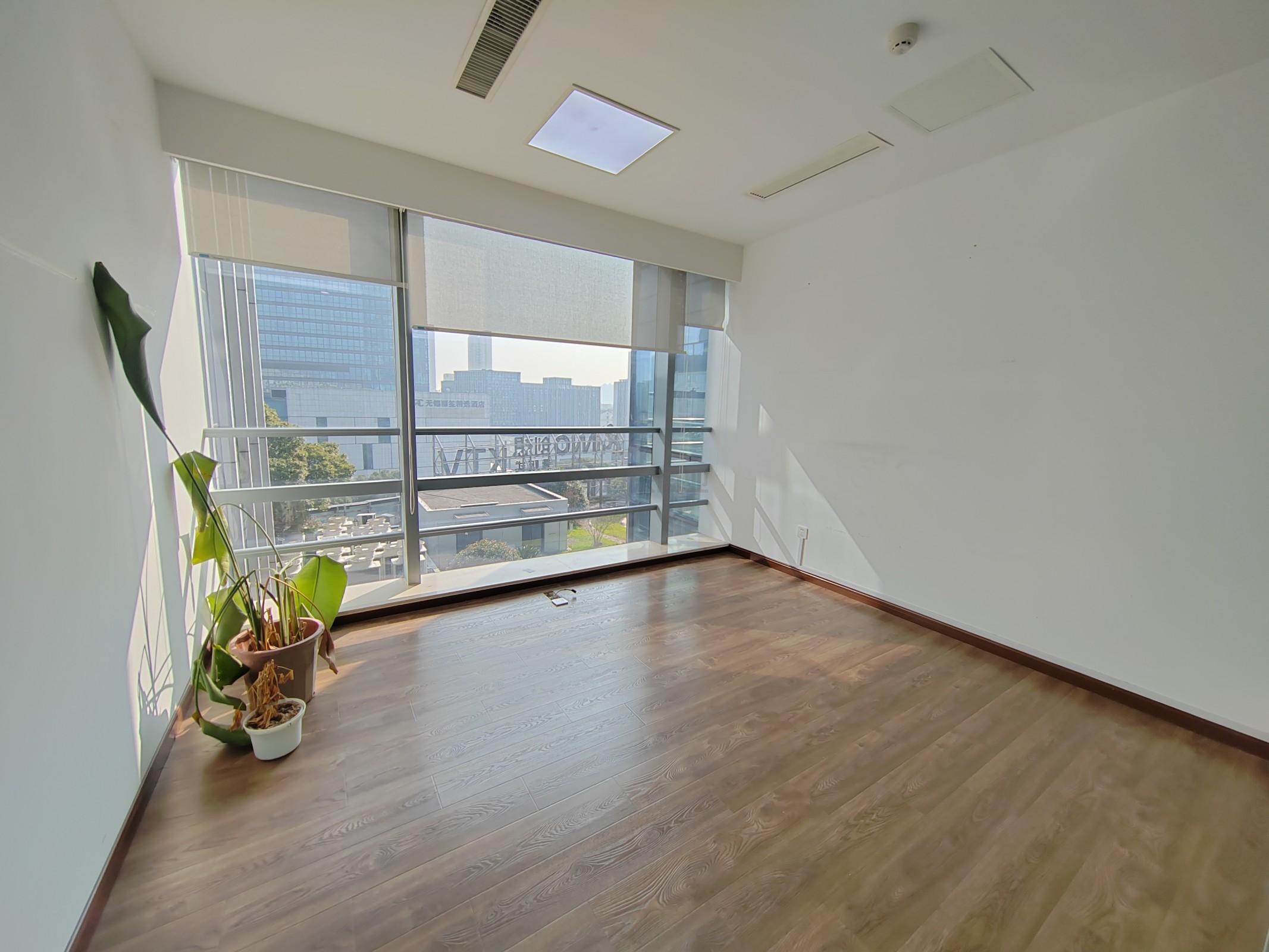 晶石国际中心面积209平