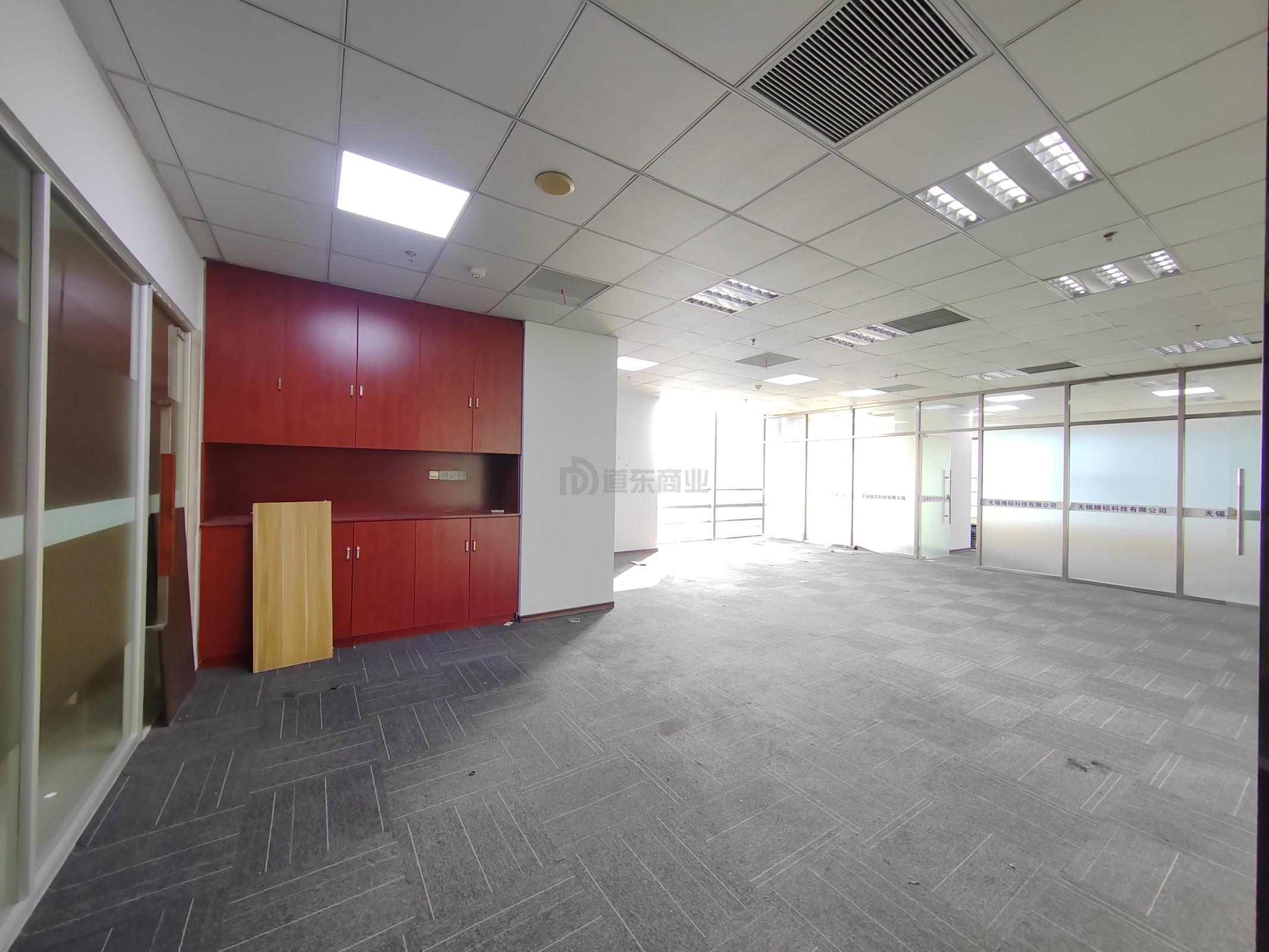 晶石国际中心面积209平